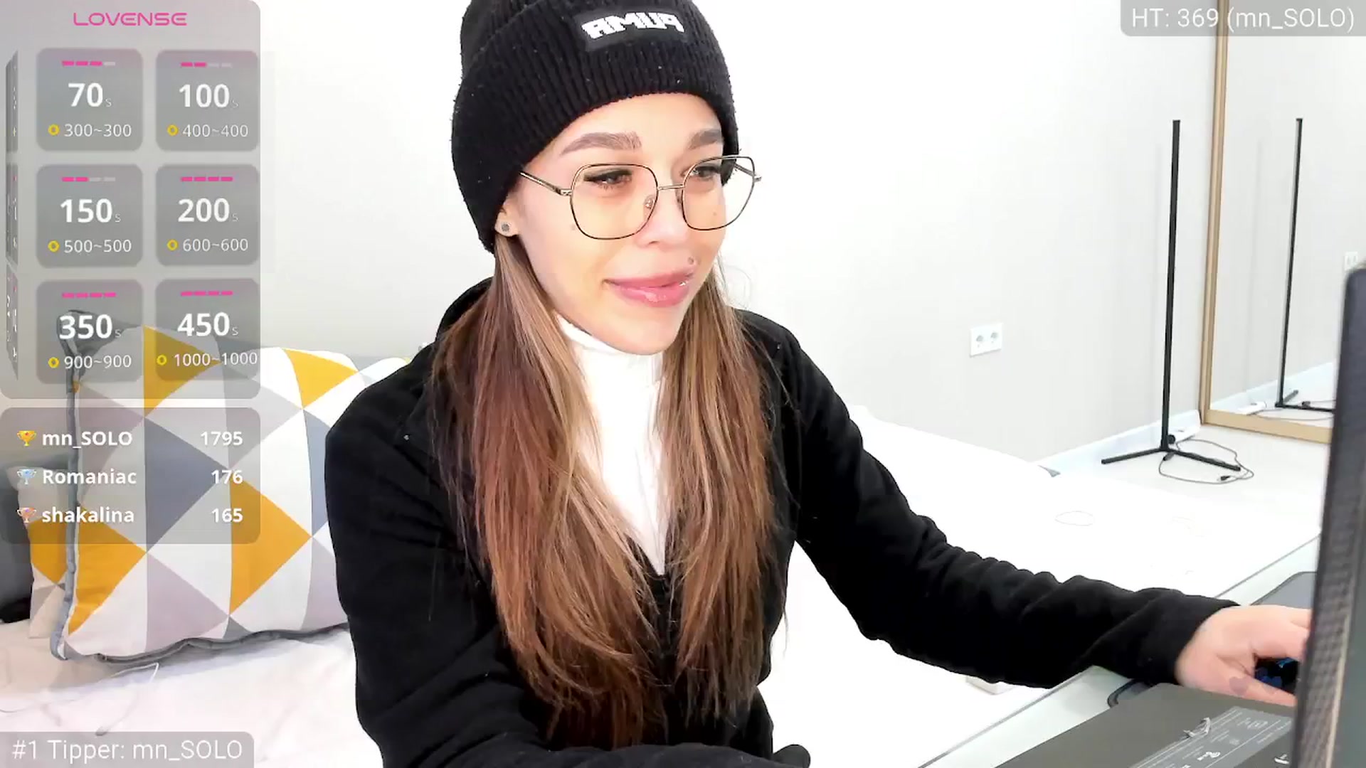 Gallery image thumbnail from Yoursoul_Mila's myfreecams stream on, 01/21/2026, 14:00 image 11 of 20