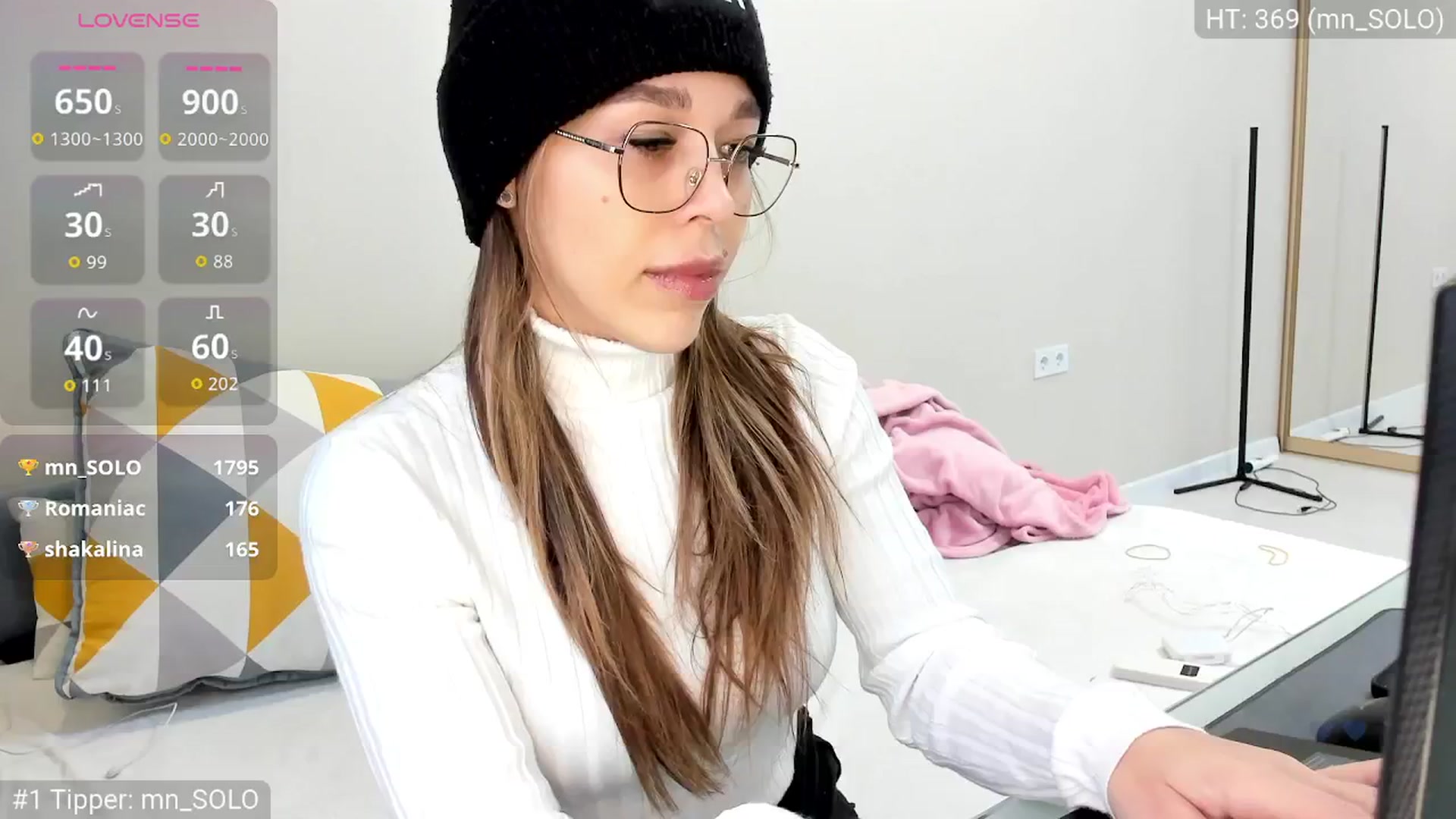 Gallery image thumbnail from Yoursoul_Mila's myfreecams stream on, 01/21/2026, 14:00 image 3 of 20