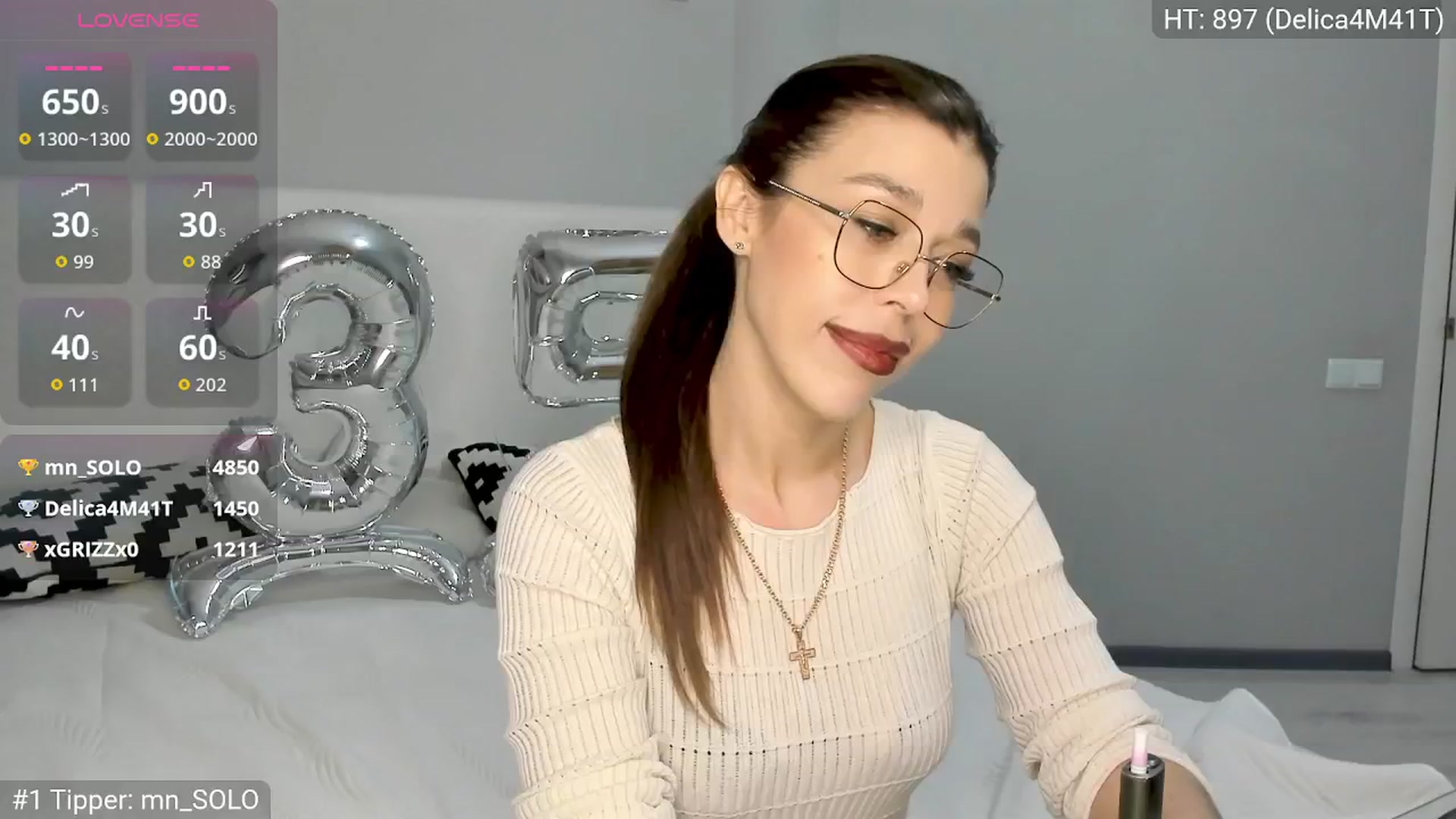 Gallery image thumbnail from Yoursoul_Mila's myfreecams stream on, 03/01/2026, 16:00 image 19 of 20