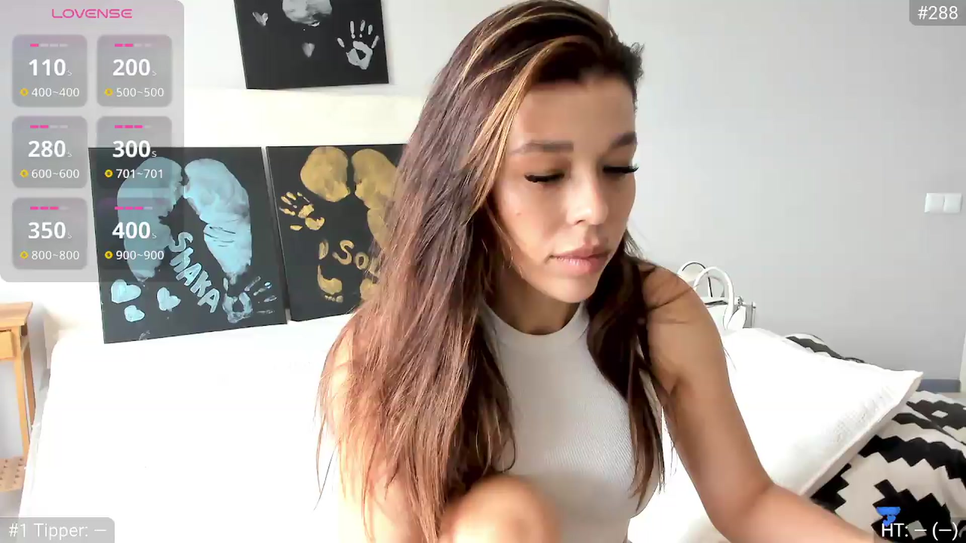 Gallery image thumbnail from Yoursoul_Mila's myfreecams stream on, 08/08/2026, 10:09 image 3 of 20