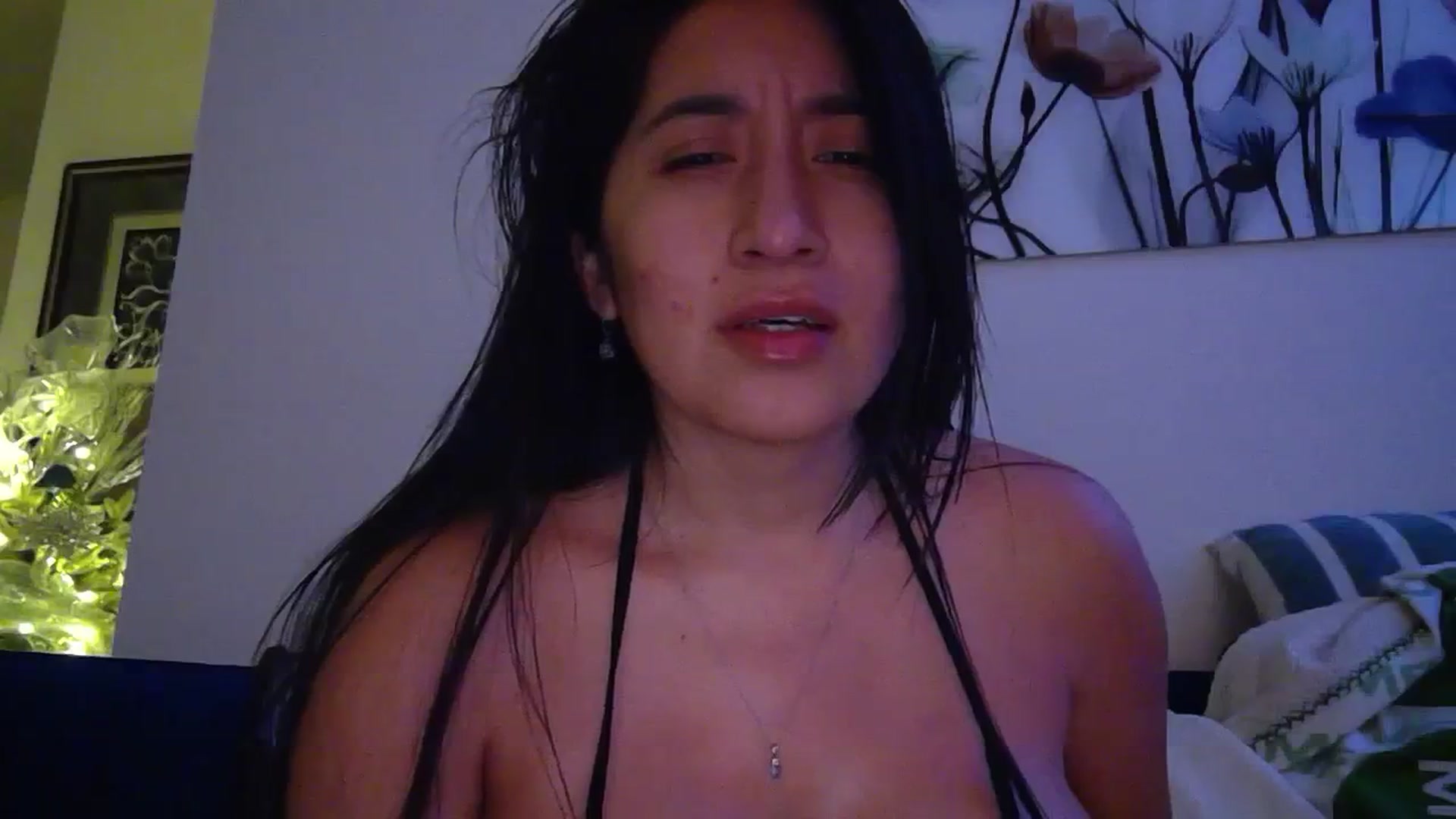 Gallery image thumbnail from YrLatinaArab's myfreecams stream on, 02/08/2025, 09:49 image 6 of 20