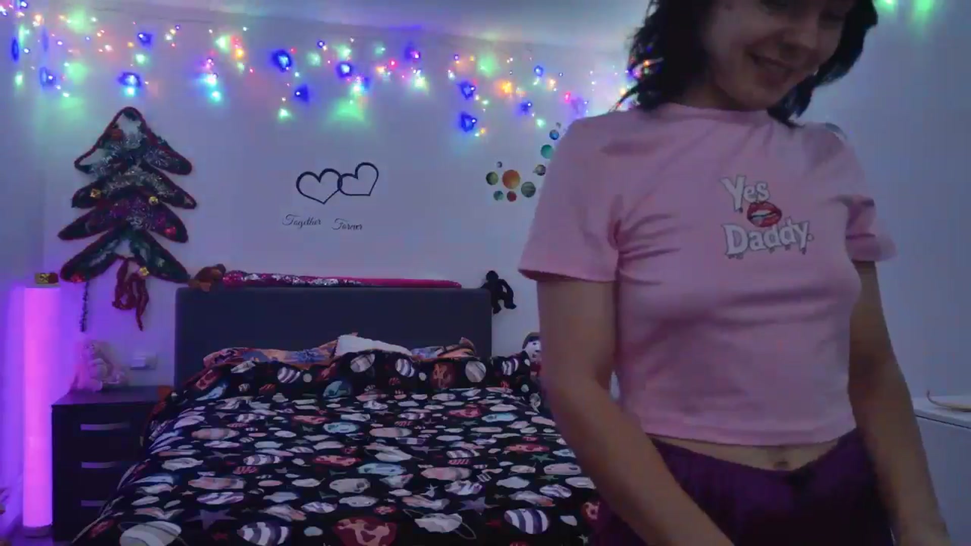 Gallery image thumbnail from YreneA's myfreecams stream on, 12/16/2024, 12:08 image 17 of 20