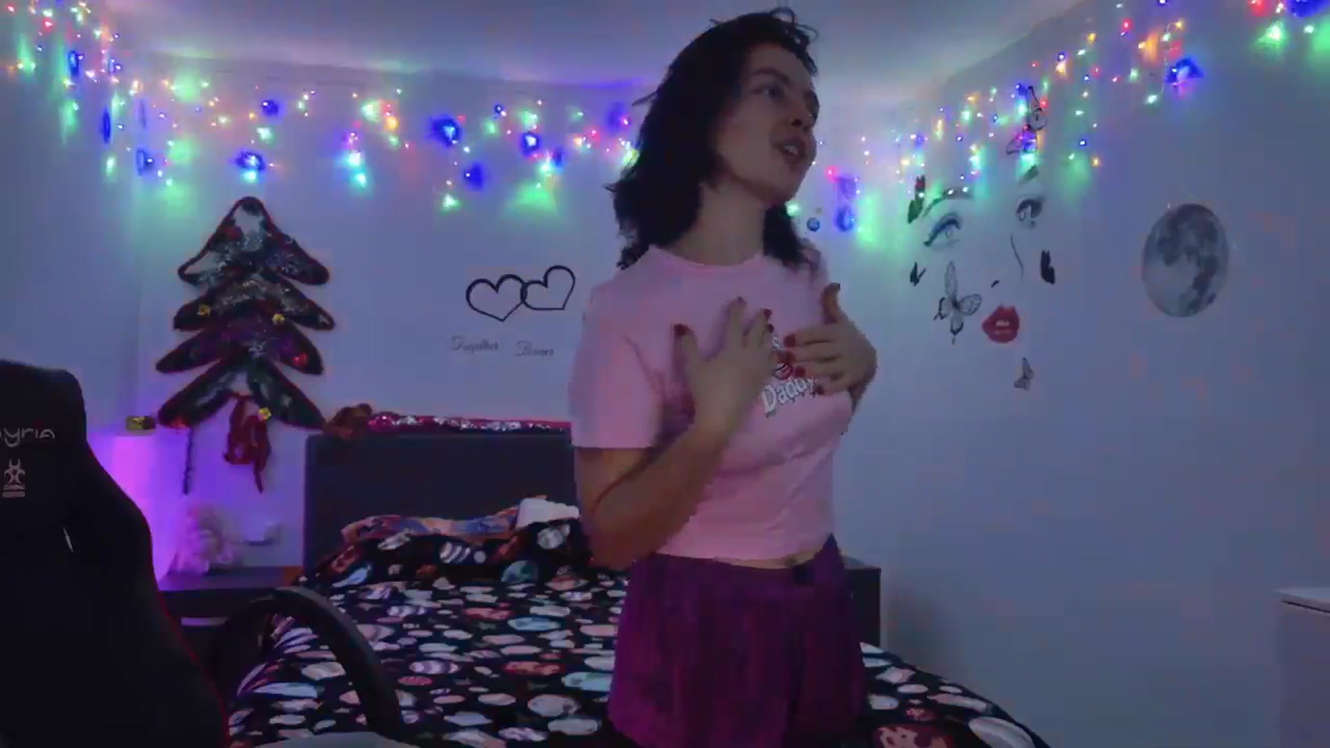 Gallery image thumbnail from YreneA's myfreecams stream on, 12/16/2024, 14:44 image 9 of 20