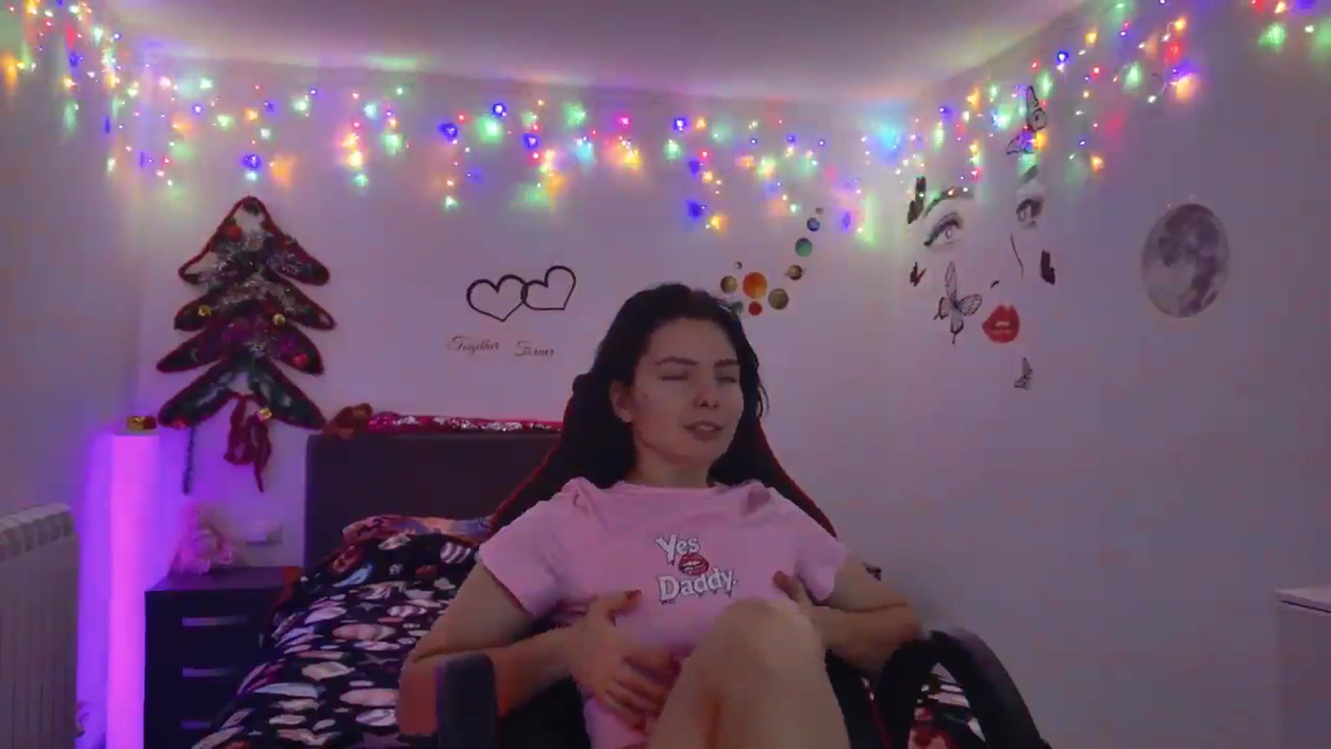 Gallery image thumbnail from YreneA's myfreecams stream on, 12/16/2024, 14:44 image 11 of 20