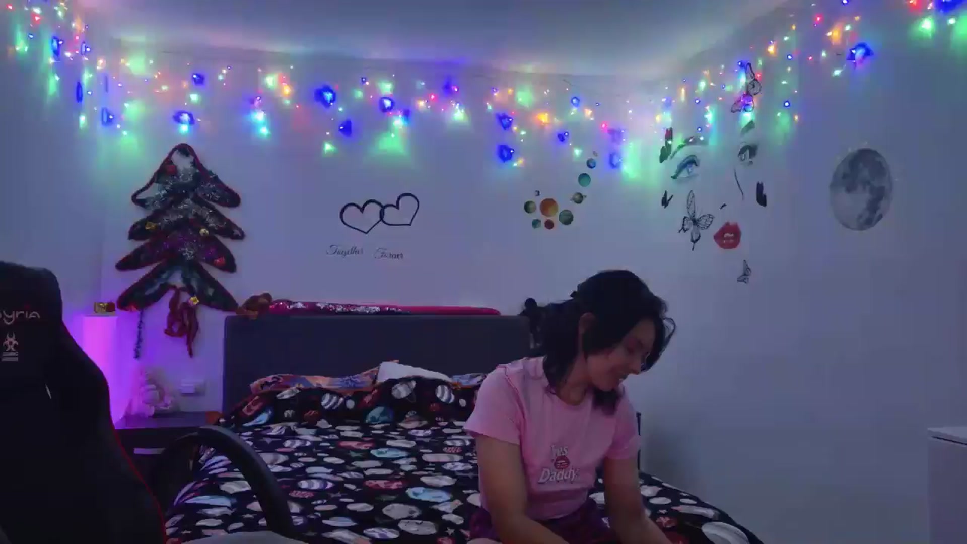 Gallery image thumbnail from YreneA's myfreecams stream on, 12/16/2024, 14:44 image 1 of 20