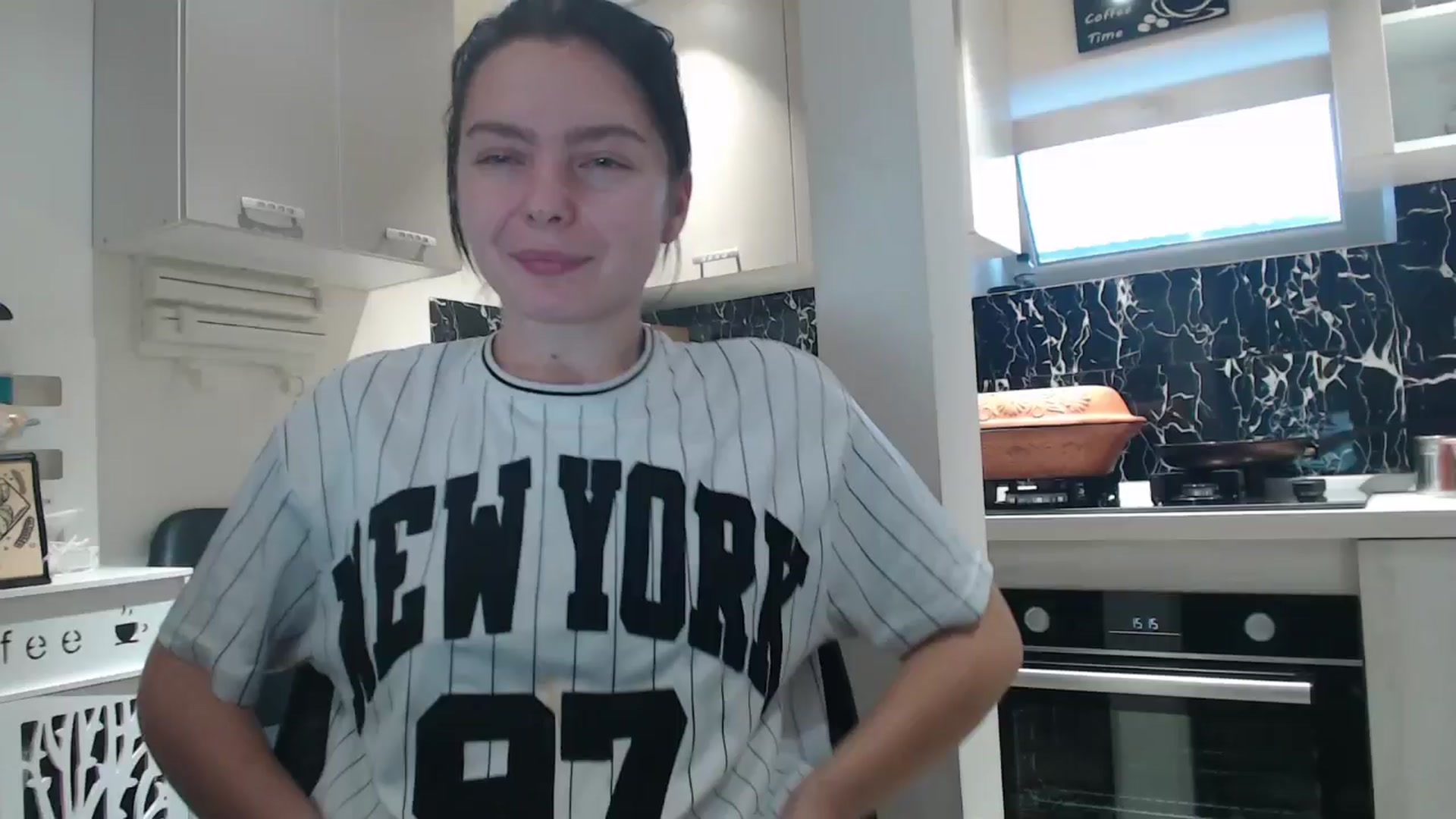 Gallery image thumbnail from YreneA's myfreecams stream on, 12/24/2024, 13:40 image 1 of 20