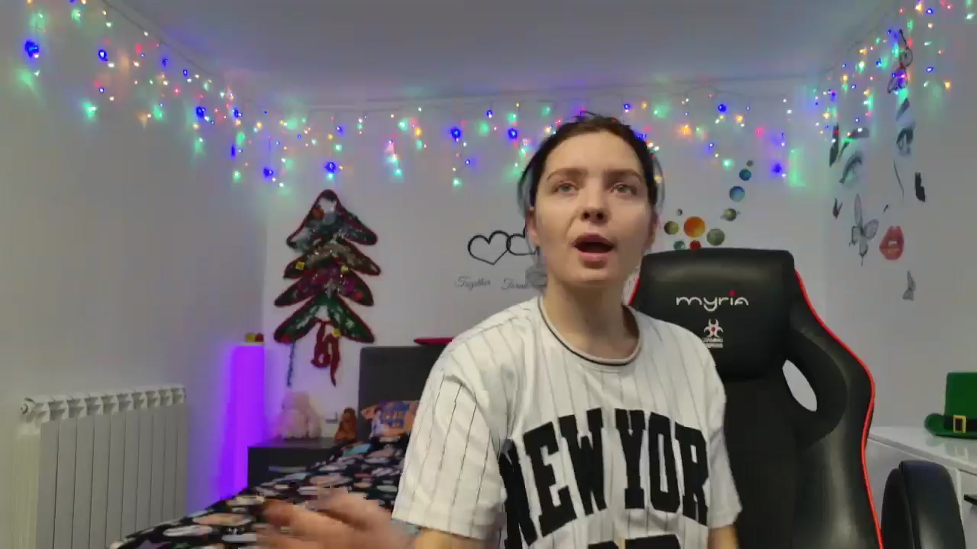 Gallery image thumbnail from YreneA's myfreecams stream on, 12/24/2024, 16:58 image 8 of 20