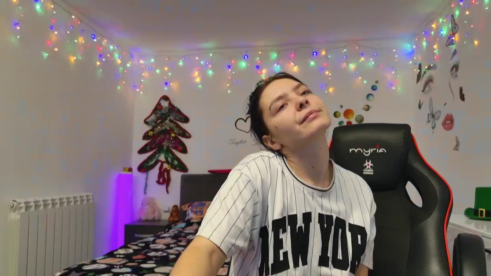 Gallery image thumbnail from YreneA's myfreecams stream on, 12/24/2024, 16:58 image 10 of 20