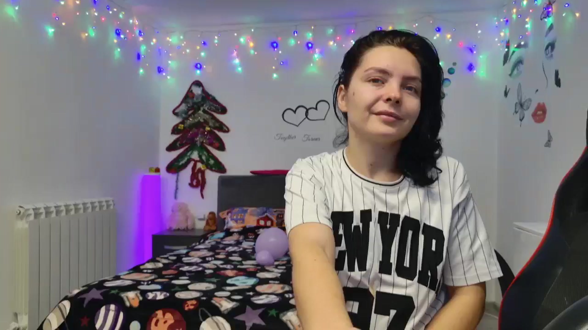 Gallery image thumbnail from YreneA's myfreecams stream on, 12/24/2024, 16:58 image 18 of 20
