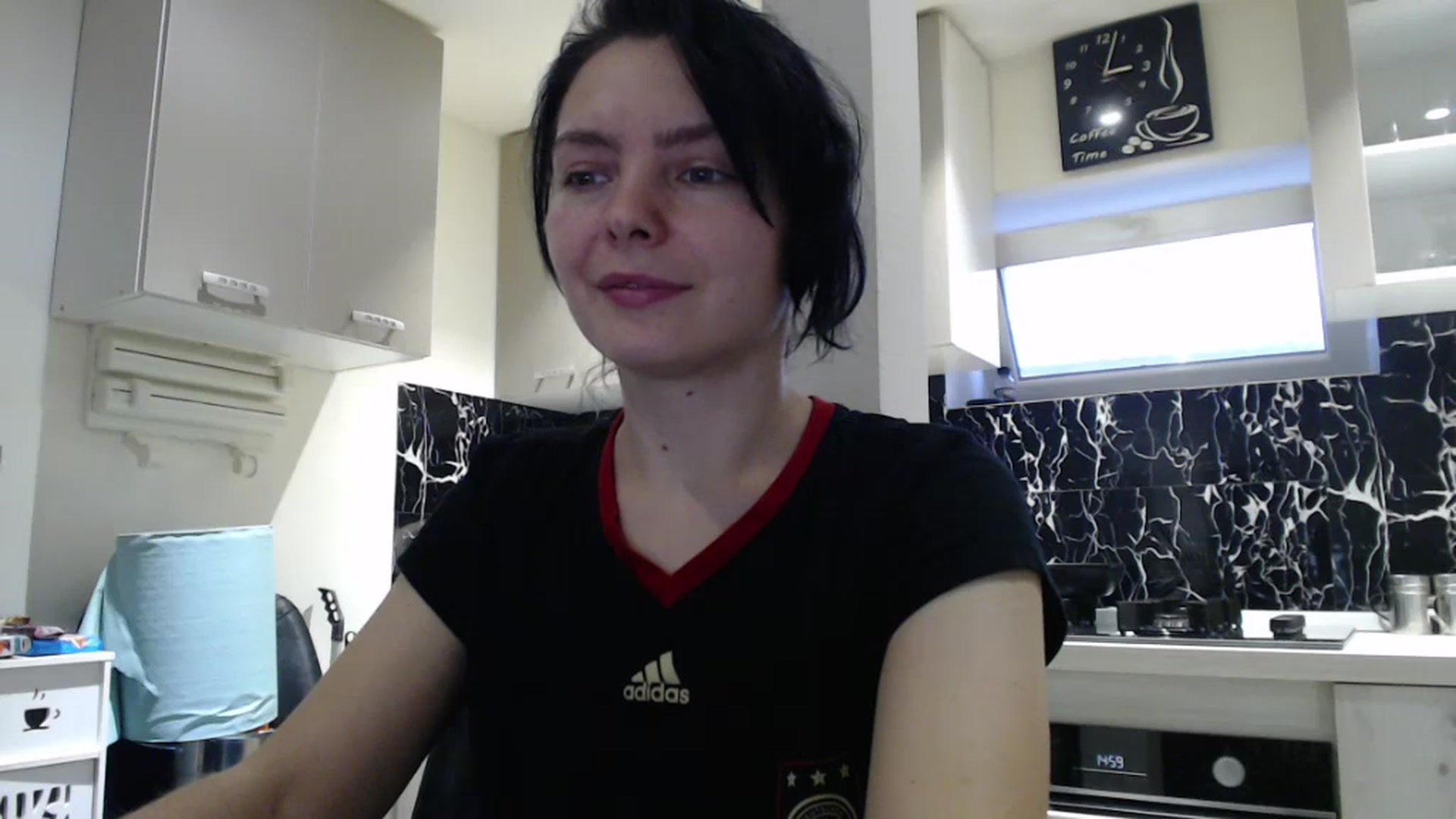 Gallery image thumbnail from YreneA's myfreecams stream on, 12/25/2024, 13:10 image 16 of 20