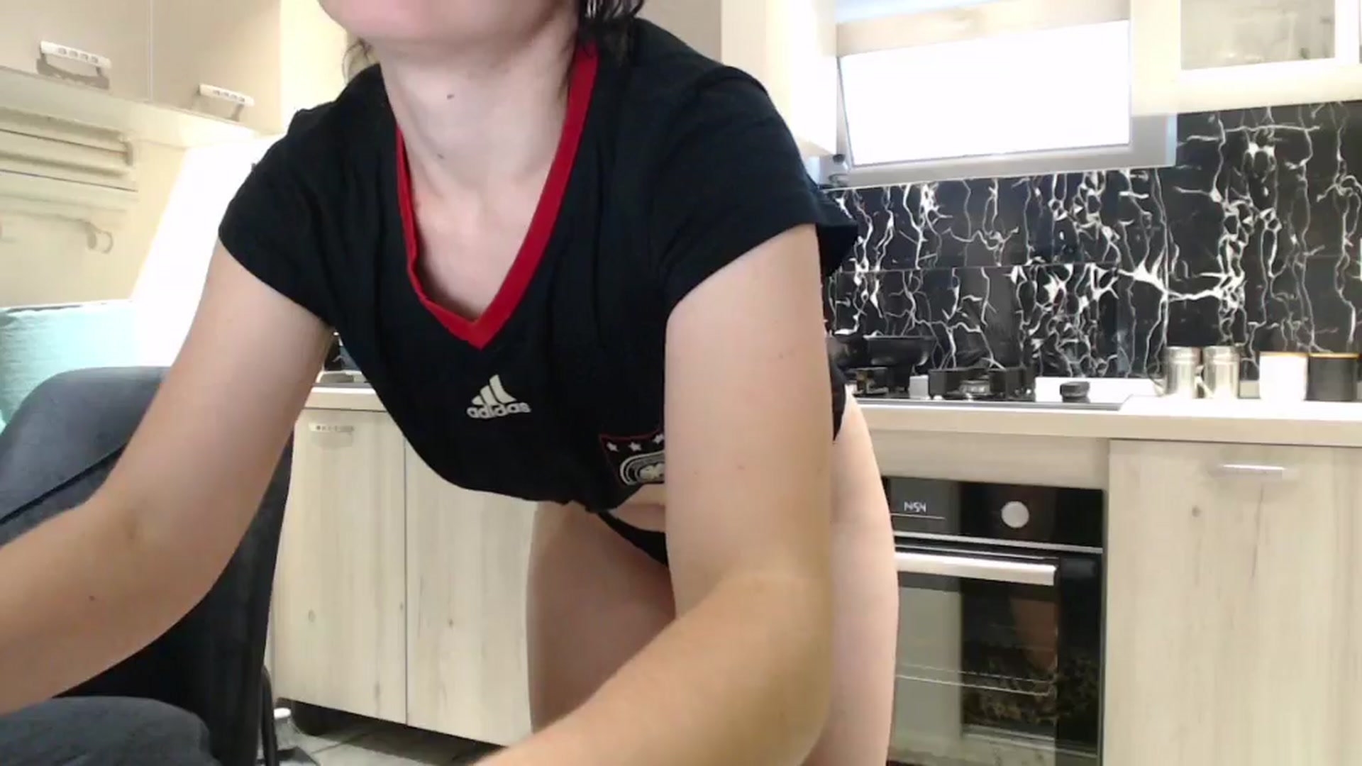Gallery image thumbnail from YreneA's myfreecams stream on, 12/25/2024, 13:10 image 7 of 20