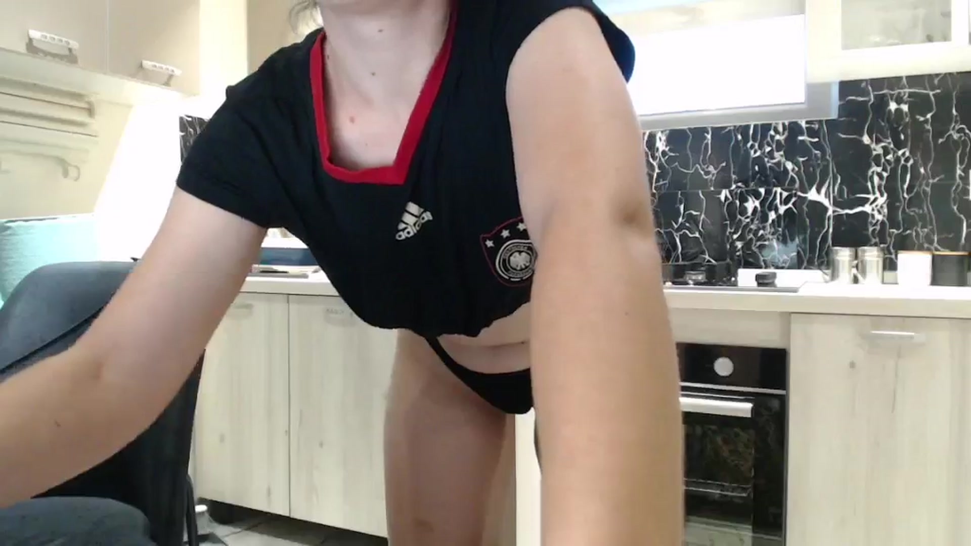 Gallery image thumbnail from YreneA's myfreecams stream on, 12/25/2024, 13:10 image 3 of 20