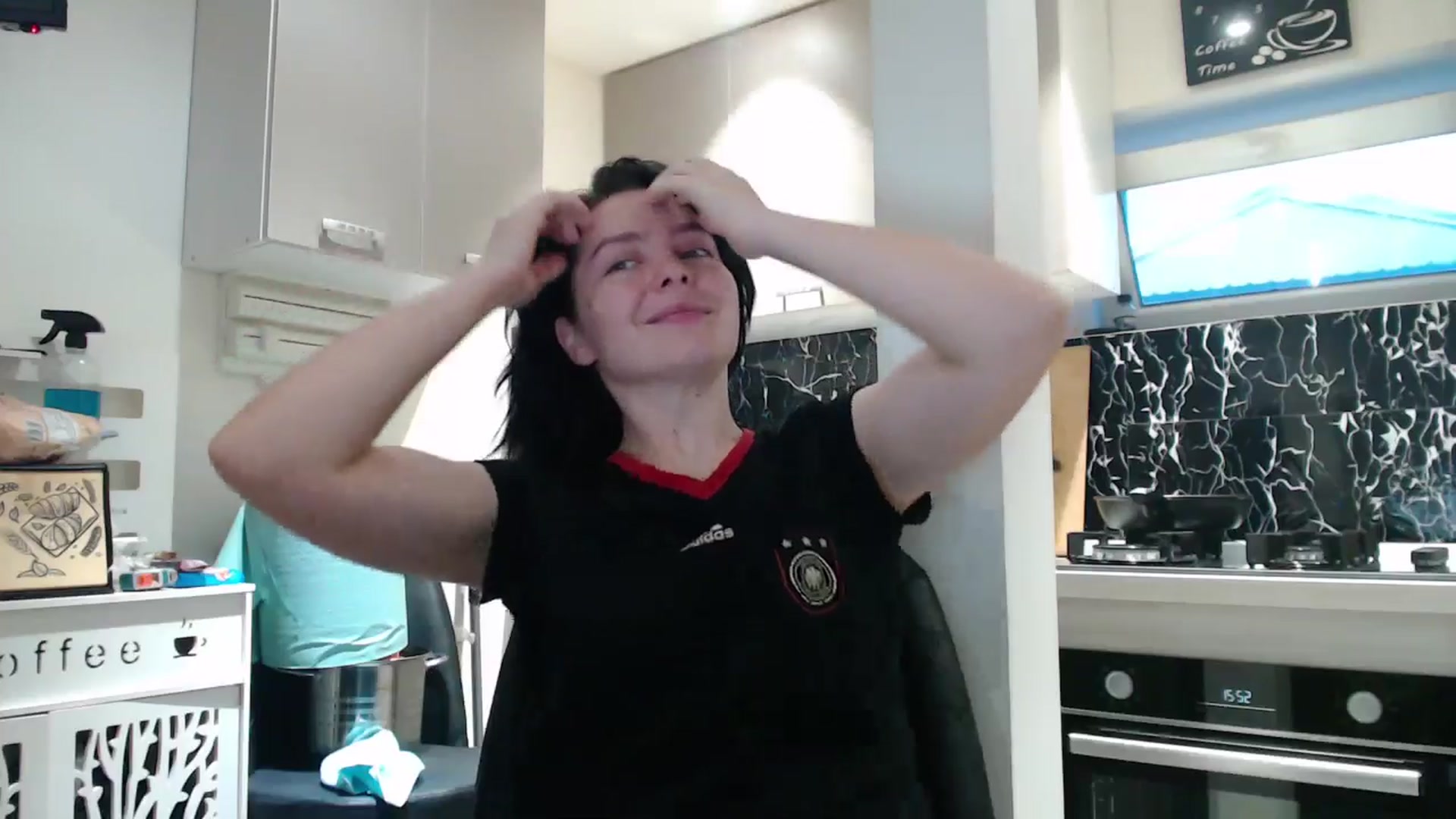 Gallery image thumbnail from YreneA's myfreecams stream on, 12/25/2024, 14:08 image 9 of 20