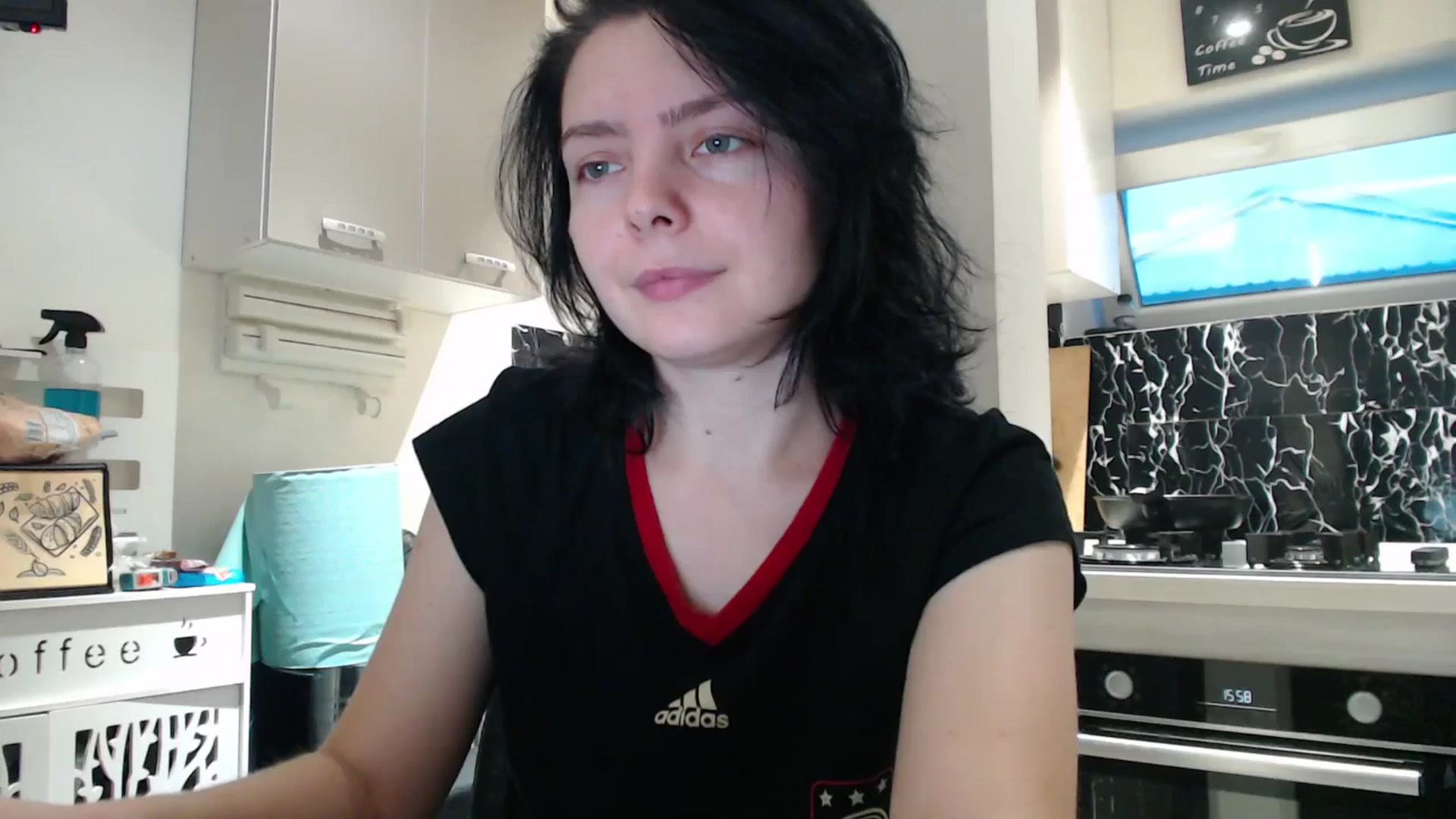 Gallery image thumbnail from YreneA's myfreecams stream on, 12/25/2024, 14:08 image 18 of 20