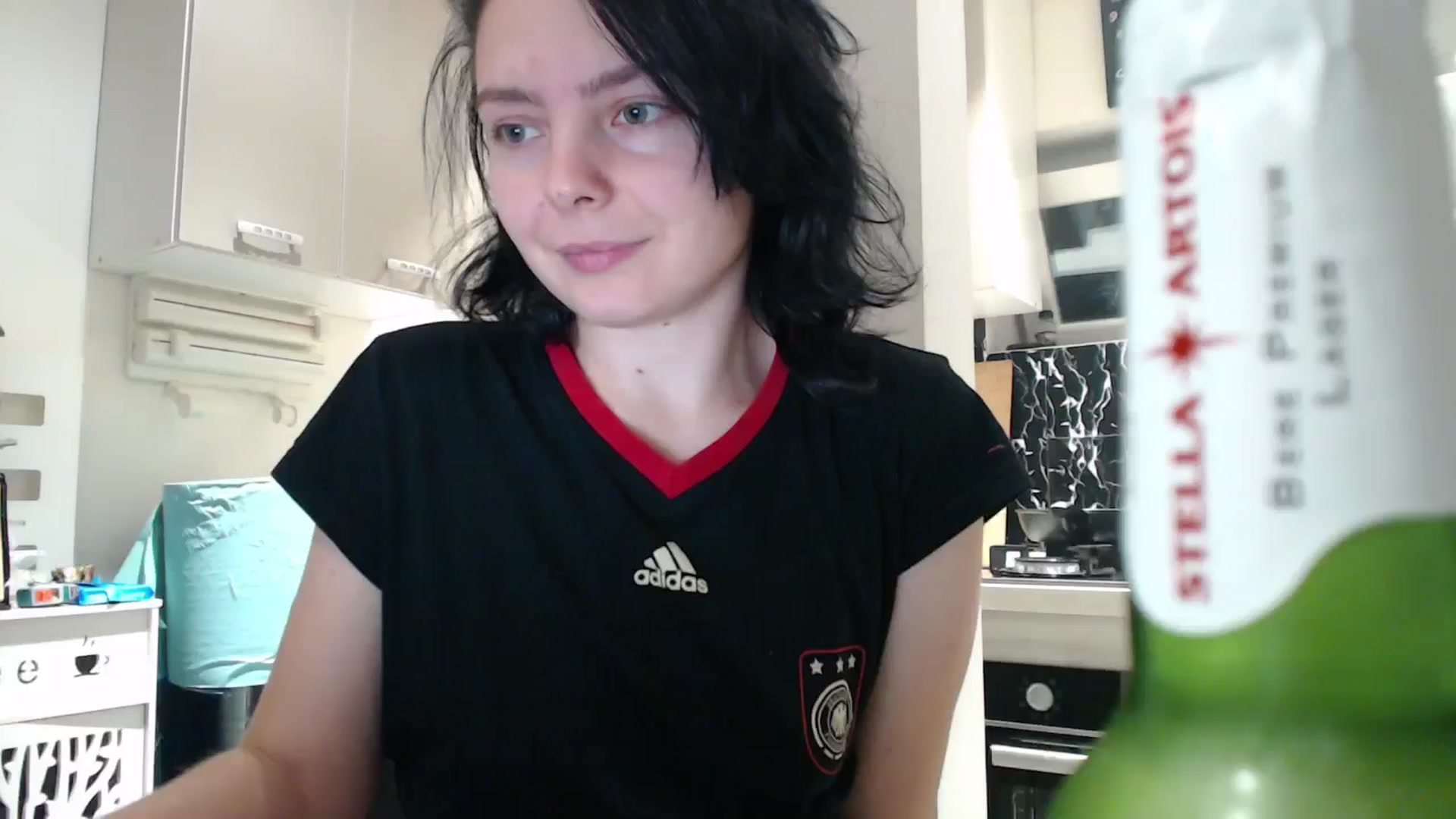 Gallery image thumbnail from YreneA's myfreecams stream on, 12/25/2024, 16:51 image 13 of 20