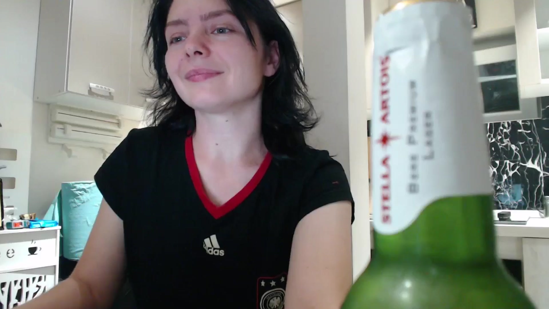 Gallery image thumbnail from YreneA's myfreecams stream on, 12/25/2024, 16:51 image 15 of 20
