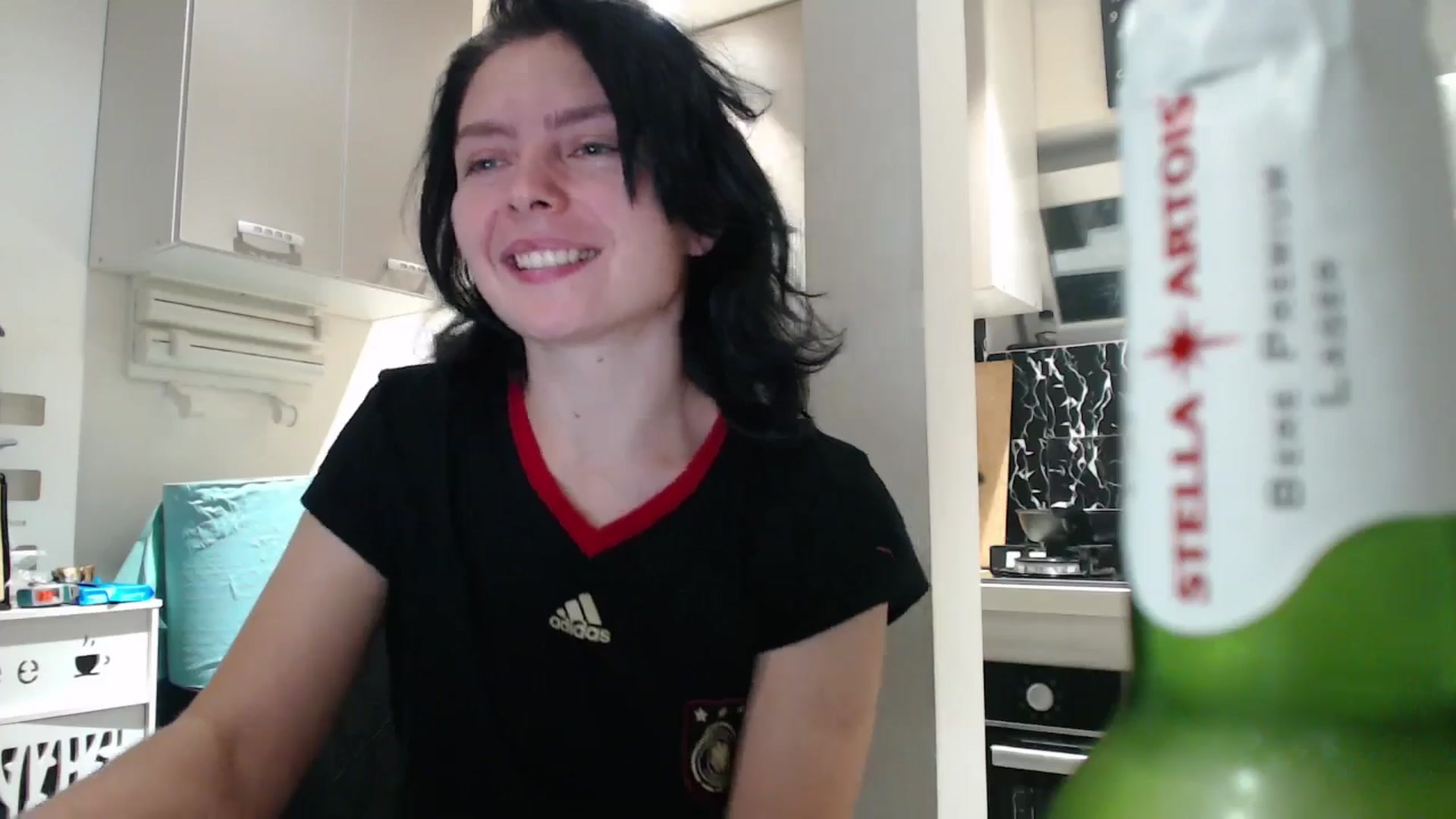 Gallery image thumbnail from YreneA's myfreecams stream on, 12/25/2024, 16:51 image 12 of 20
