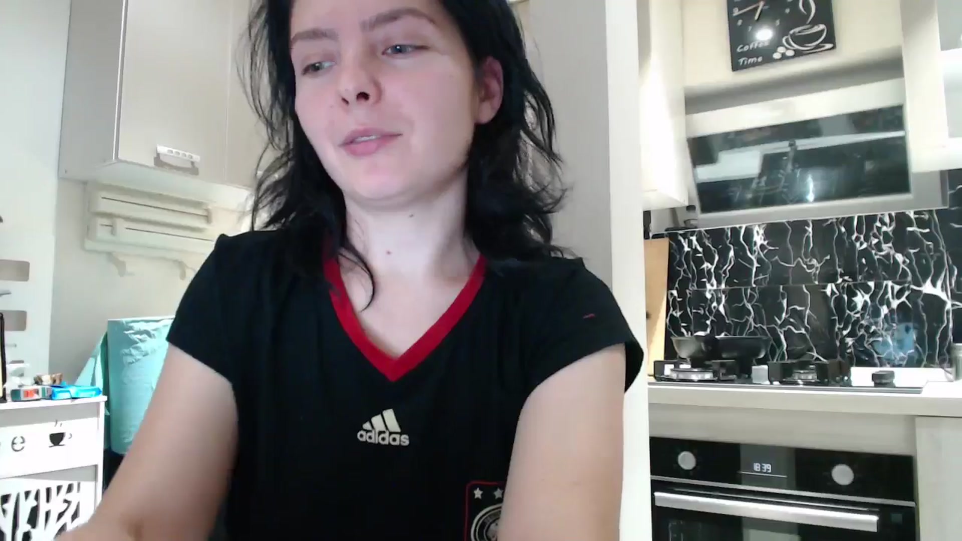 Gallery image thumbnail from YreneA's myfreecams stream on, 12/25/2024, 16:51 image 19 of 20