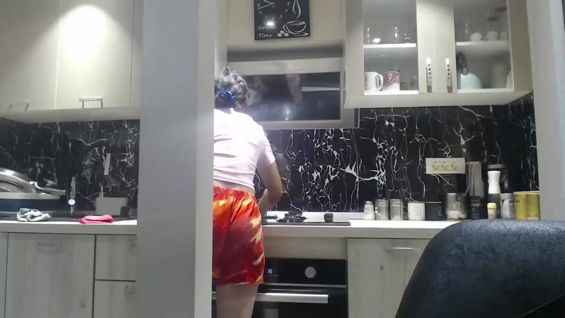 Gallery image thumbnail from YreneA's myfreecams stream on, 12/26/2024, 19:57 image 11 of 20