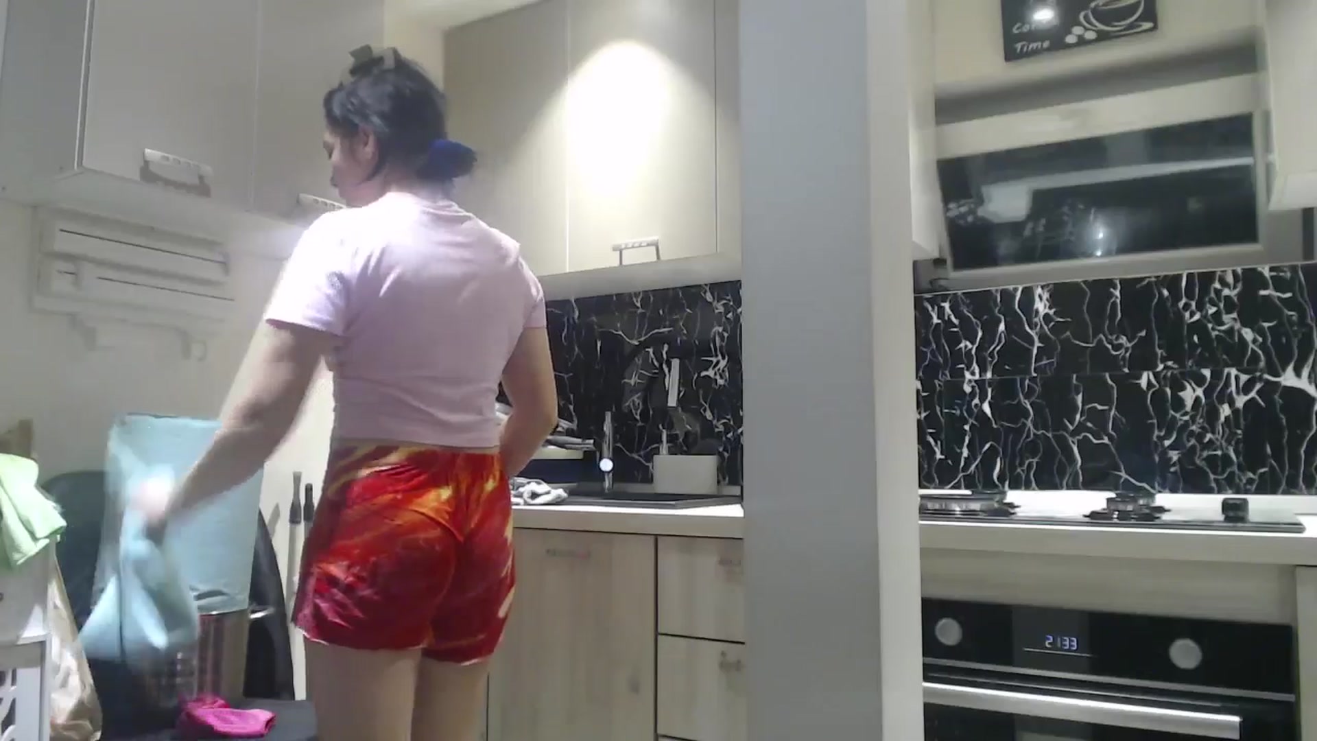 Gallery image thumbnail from YreneA's myfreecams stream on, 12/26/2024, 19:57 image 7 of 20