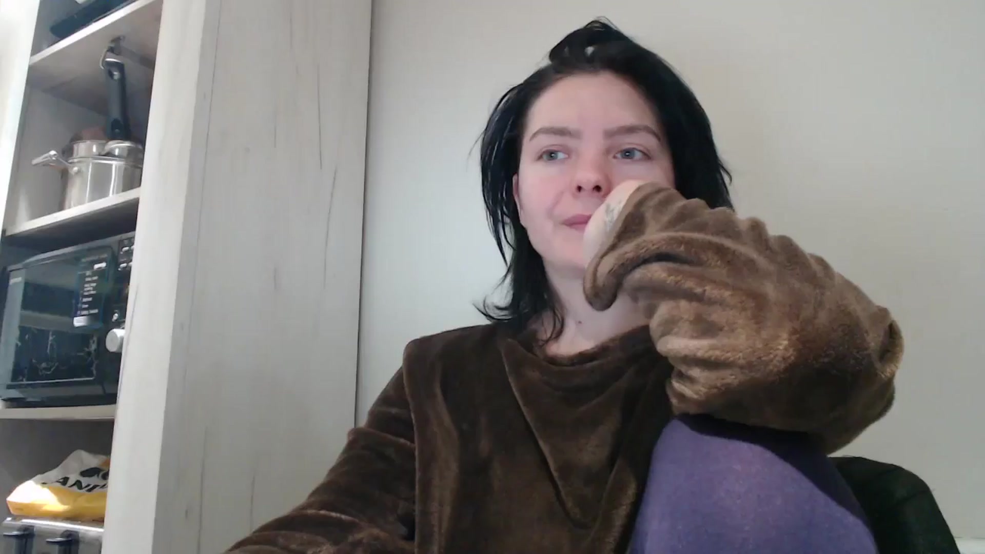 Gallery image thumbnail from YreneA's myfreecams stream on, 12/30/2024, 16:25 image 10 of 20