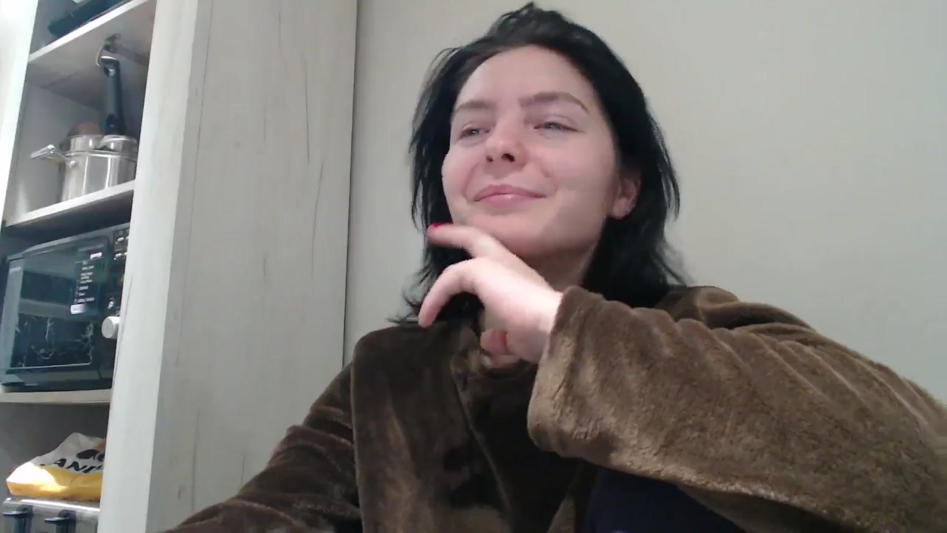 Gallery image thumbnail from YreneA's myfreecams stream on, 12/30/2024, 16:25 image 15 of 20