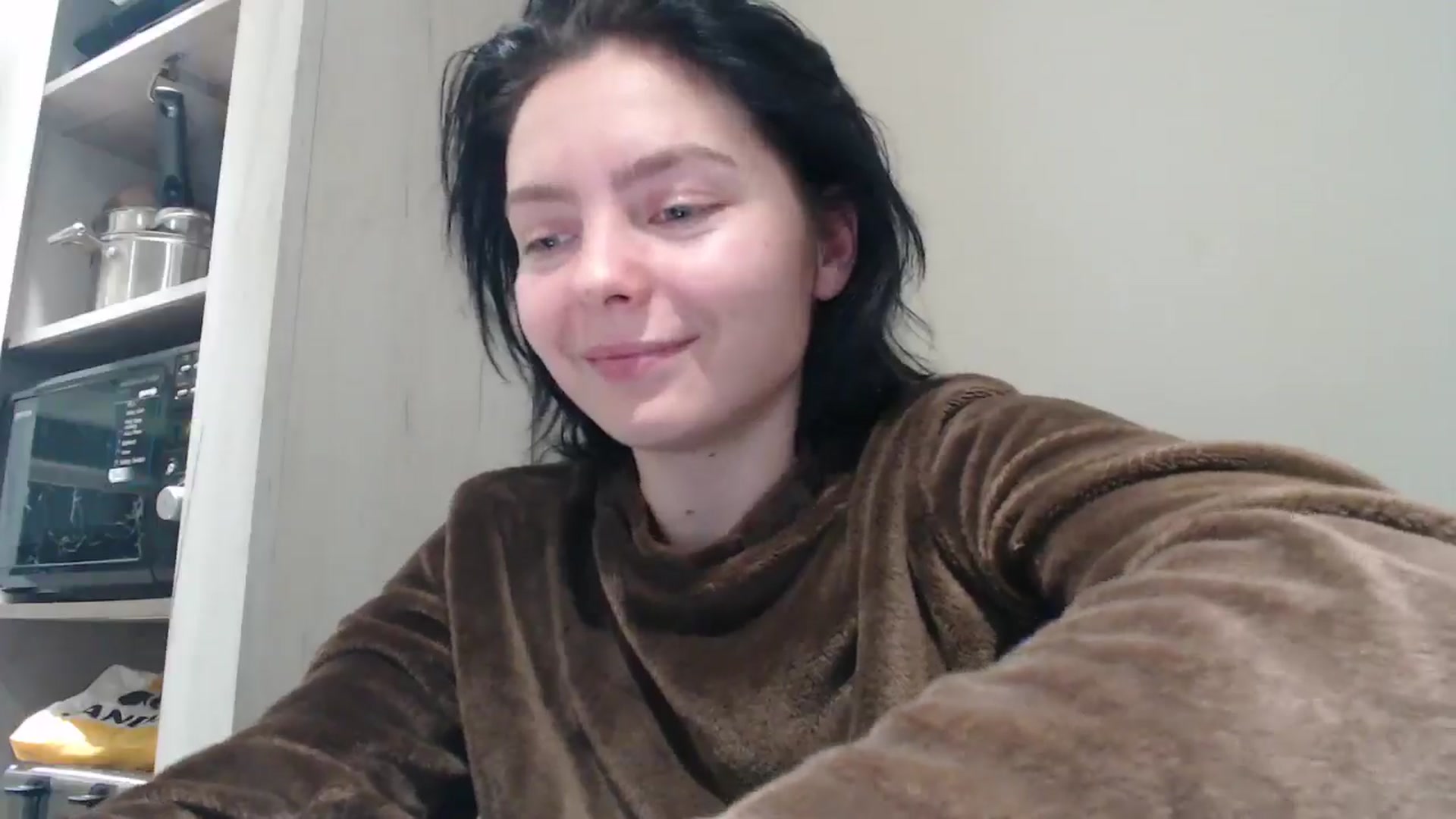 Gallery image thumbnail from YreneA's myfreecams stream on, 12/30/2024, 16:25 image 14 of 20