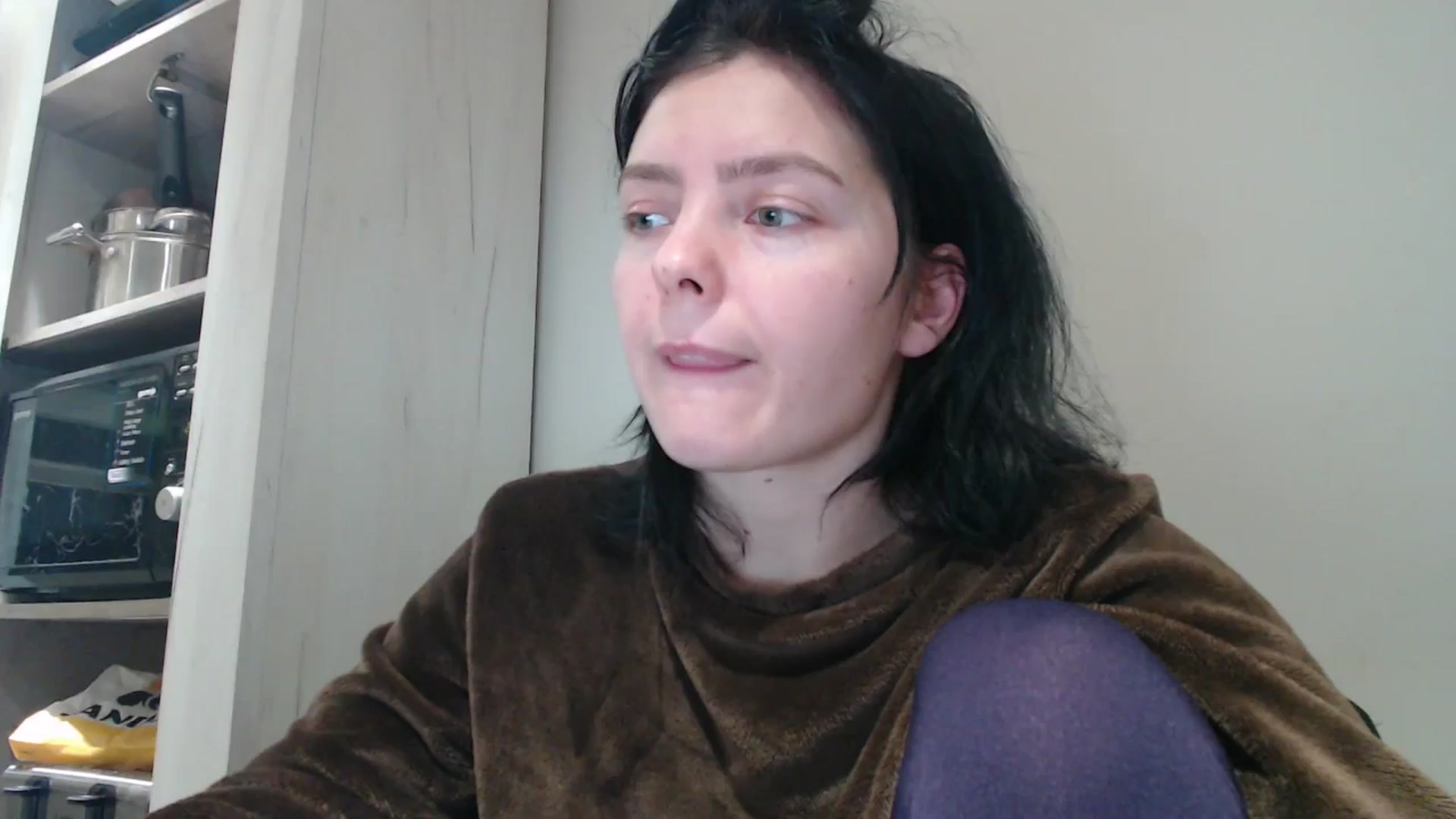 Gallery image thumbnail from YreneA's myfreecams stream on, 12/30/2024, 16:25 image 2 of 20