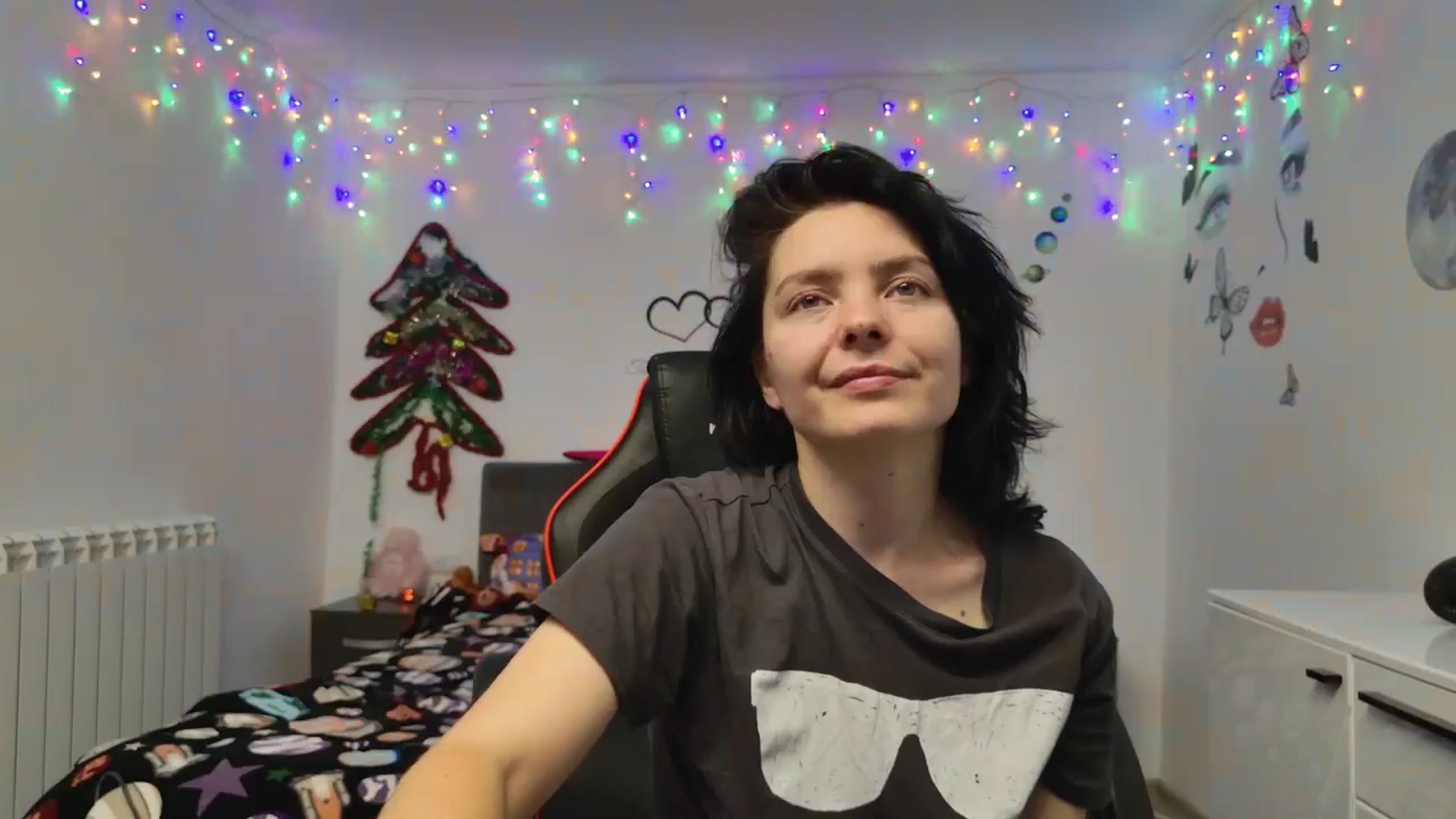 Gallery image thumbnail from YreneA's myfreecams stream on, 01/01/2025, 17:02 image 5 of 20
