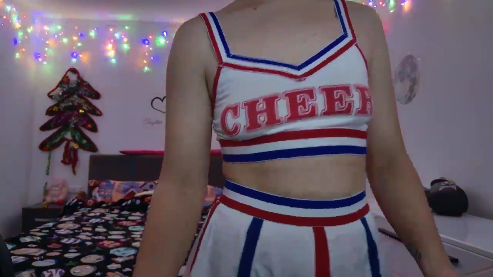 Gallery image thumbnail from YreneA's myfreecams stream on, 01/01/2025, 17:02 image 15 of 20