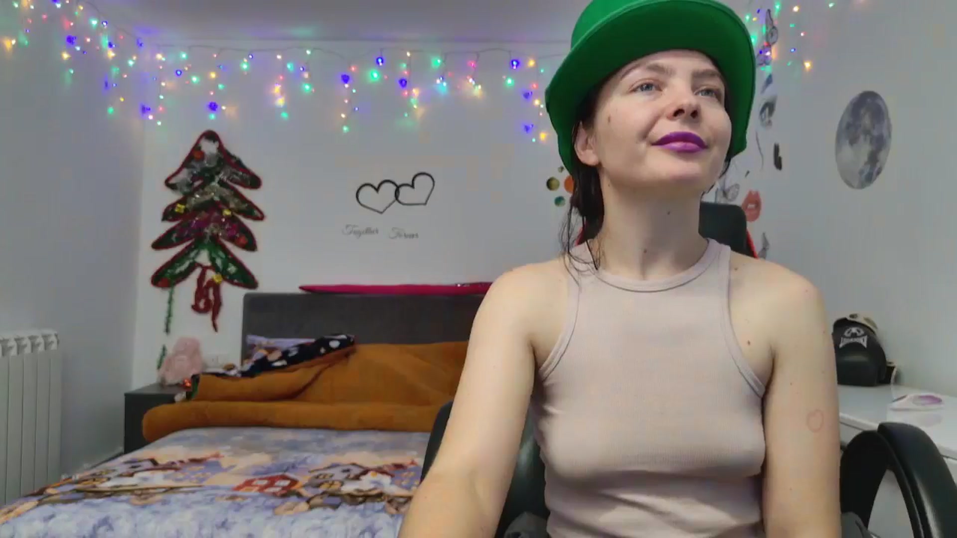 Gallery image thumbnail from YreneA's myfreecams stream on, 01/07/2025, 09:31 image 14 of 20