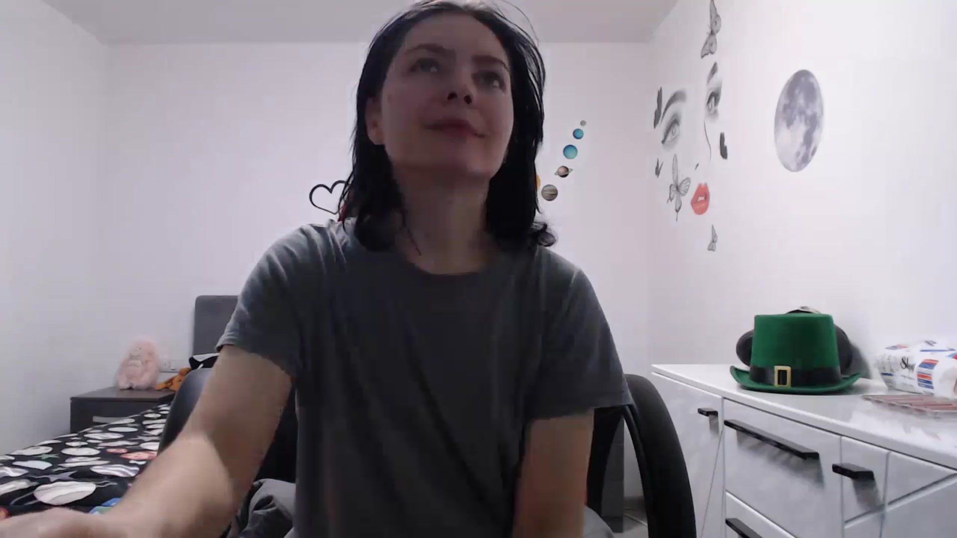 Gallery image thumbnail from YreneA's myfreecams stream on, 01/17/2025, 15:37 image 19 of 20