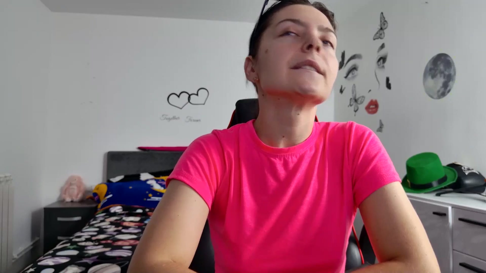Gallery image thumbnail from YreneA's myfreecams stream on, 01/24/2025, 12:33 image 15 of 20