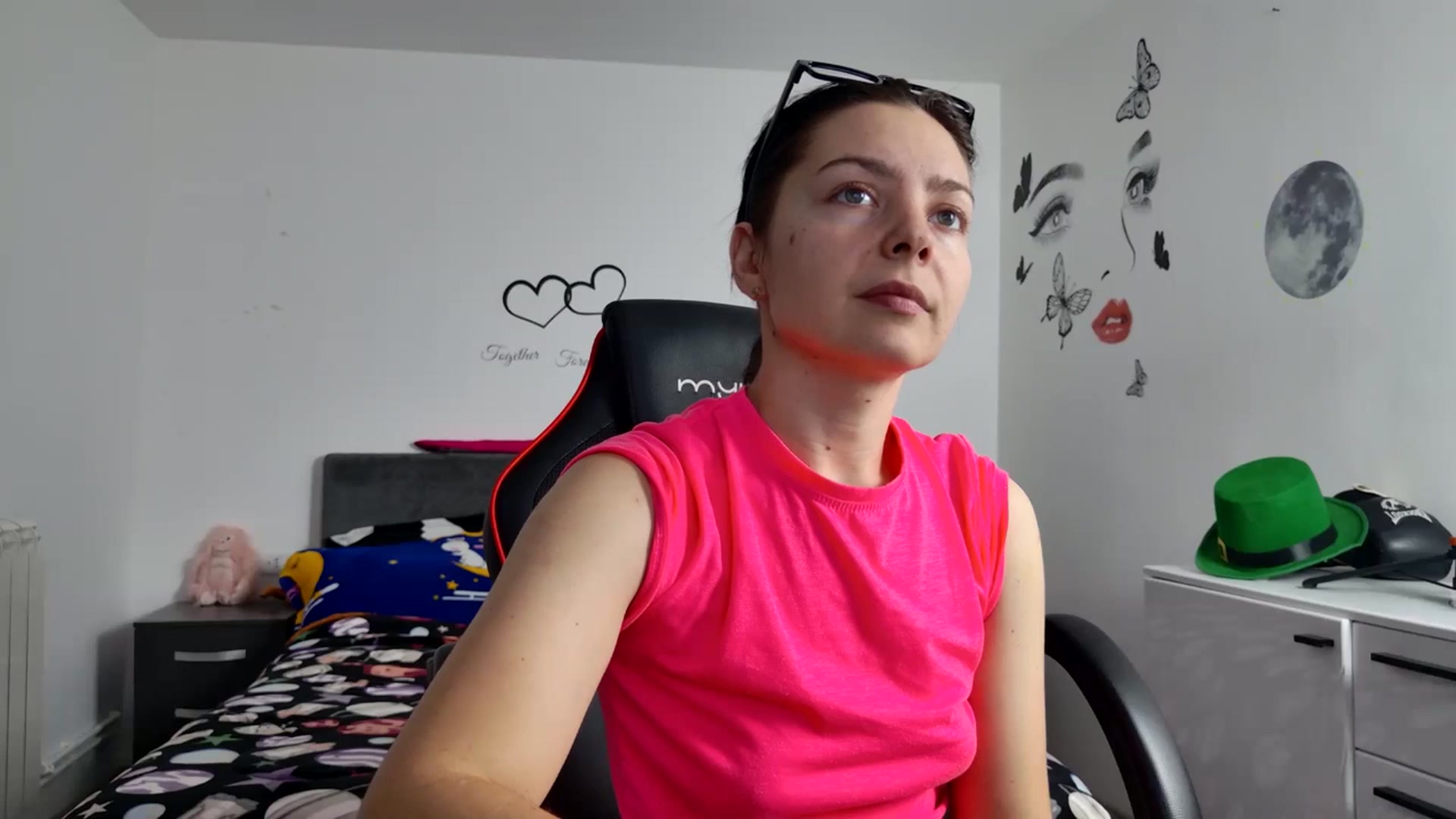 Gallery image thumbnail from YreneA's myfreecams stream on, 01/24/2025, 12:33 image 19 of 20