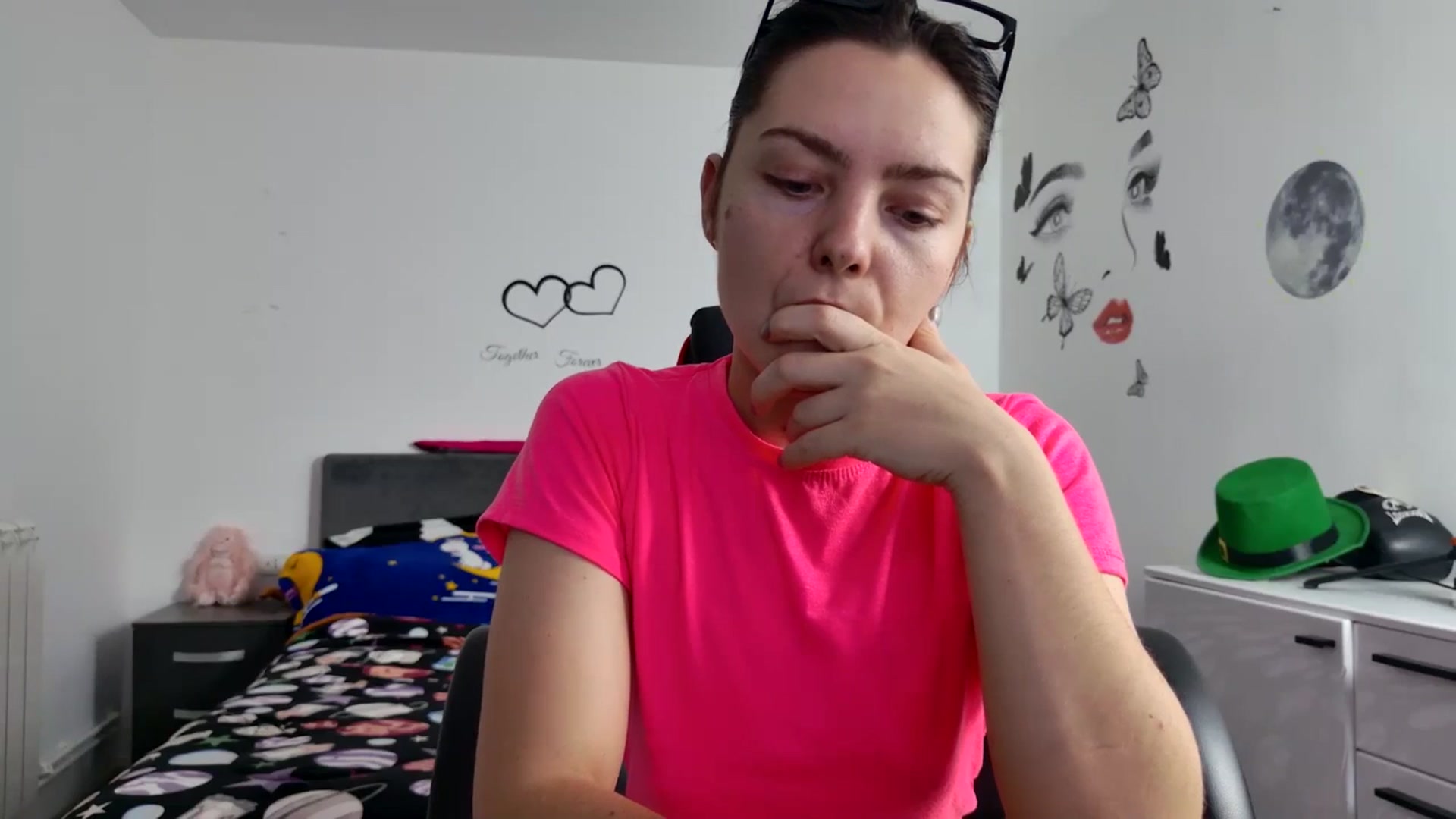 Gallery image thumbnail from YreneA's myfreecams stream on, 01/24/2025, 12:33 image 16 of 20