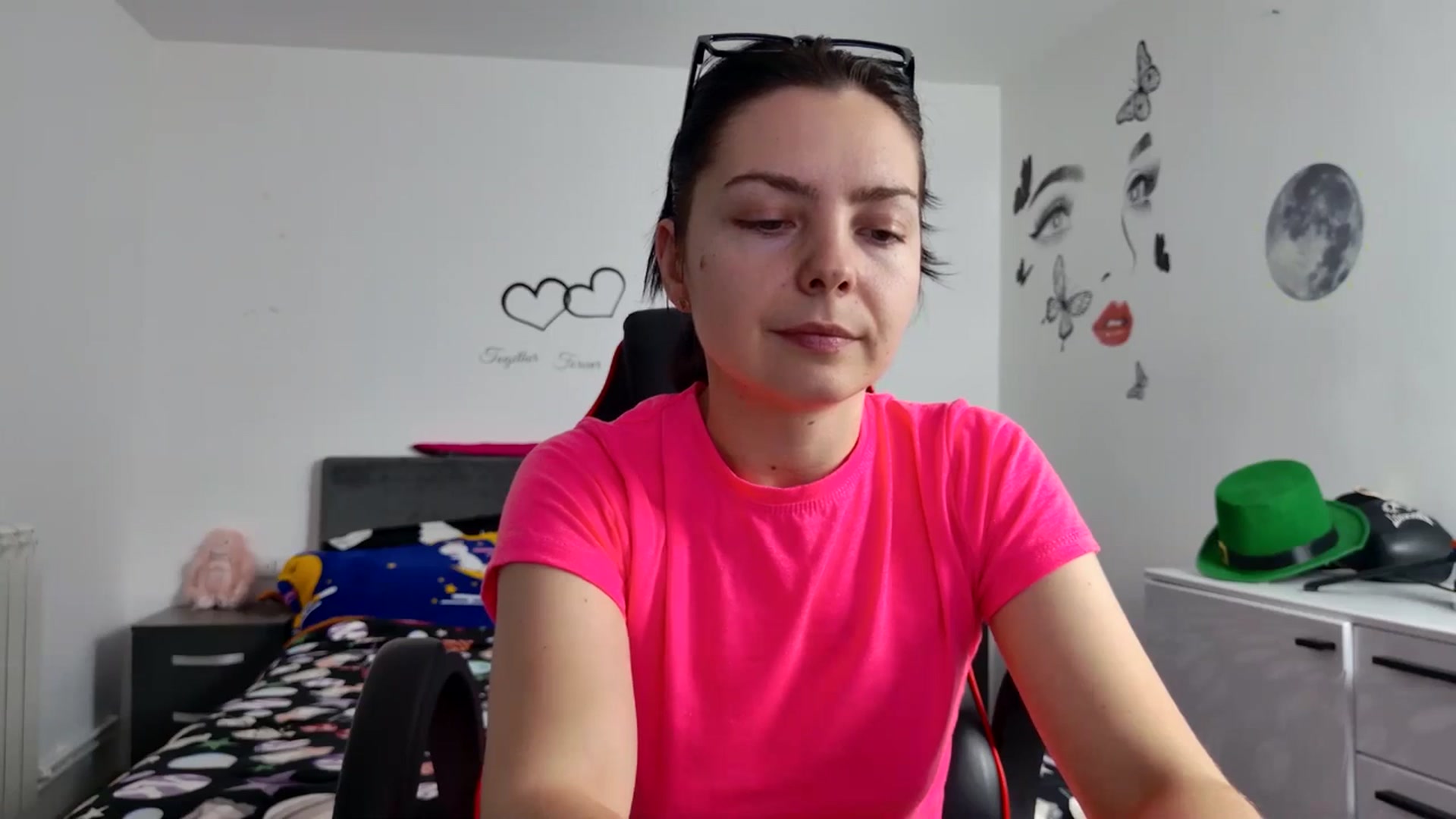 Gallery image thumbnail from YreneA's myfreecams stream on, 01/24/2025, 12:33 image 6 of 20