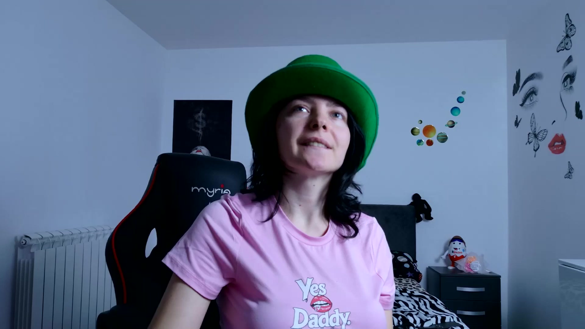 Gallery image thumbnail from YreneA's myfreecams stream on, 01/28/2025, 09:05 image 16 of 20