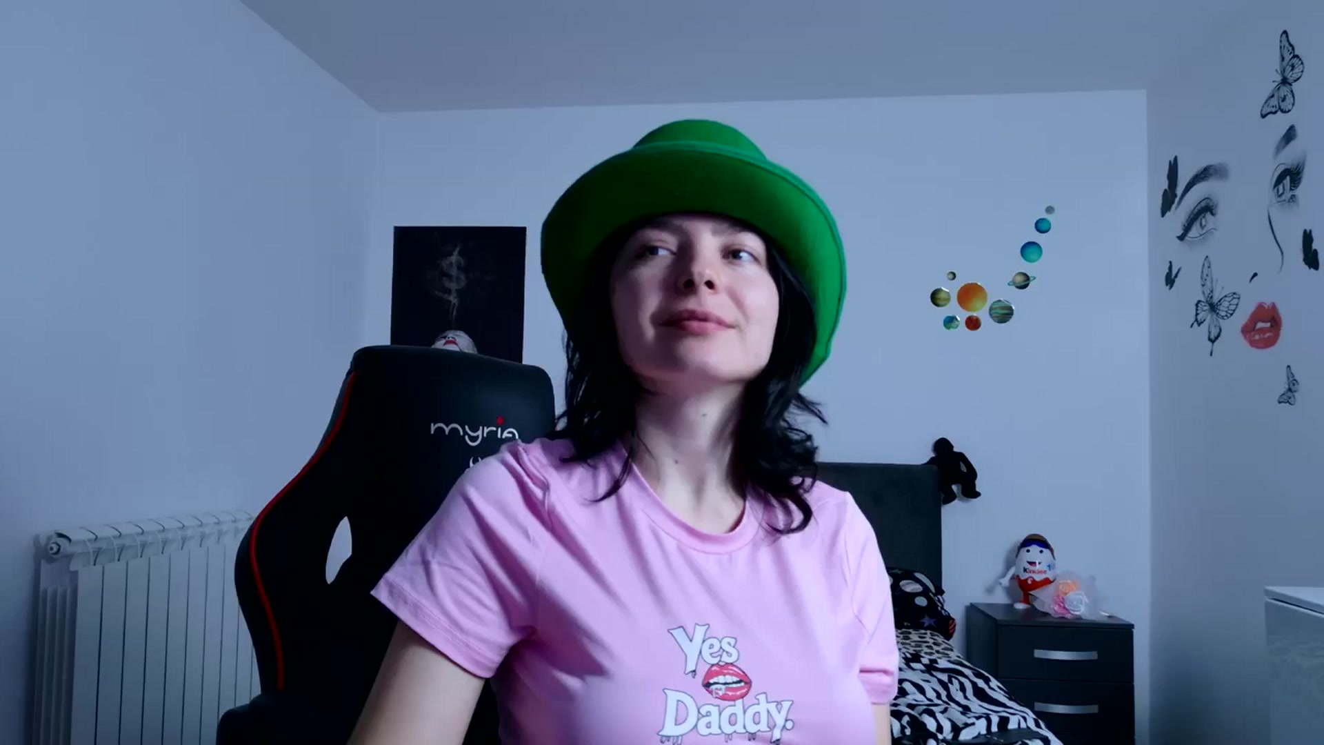 Gallery image thumbnail from YreneA's myfreecams stream on, 01/28/2025, 09:05 image 17 of 20