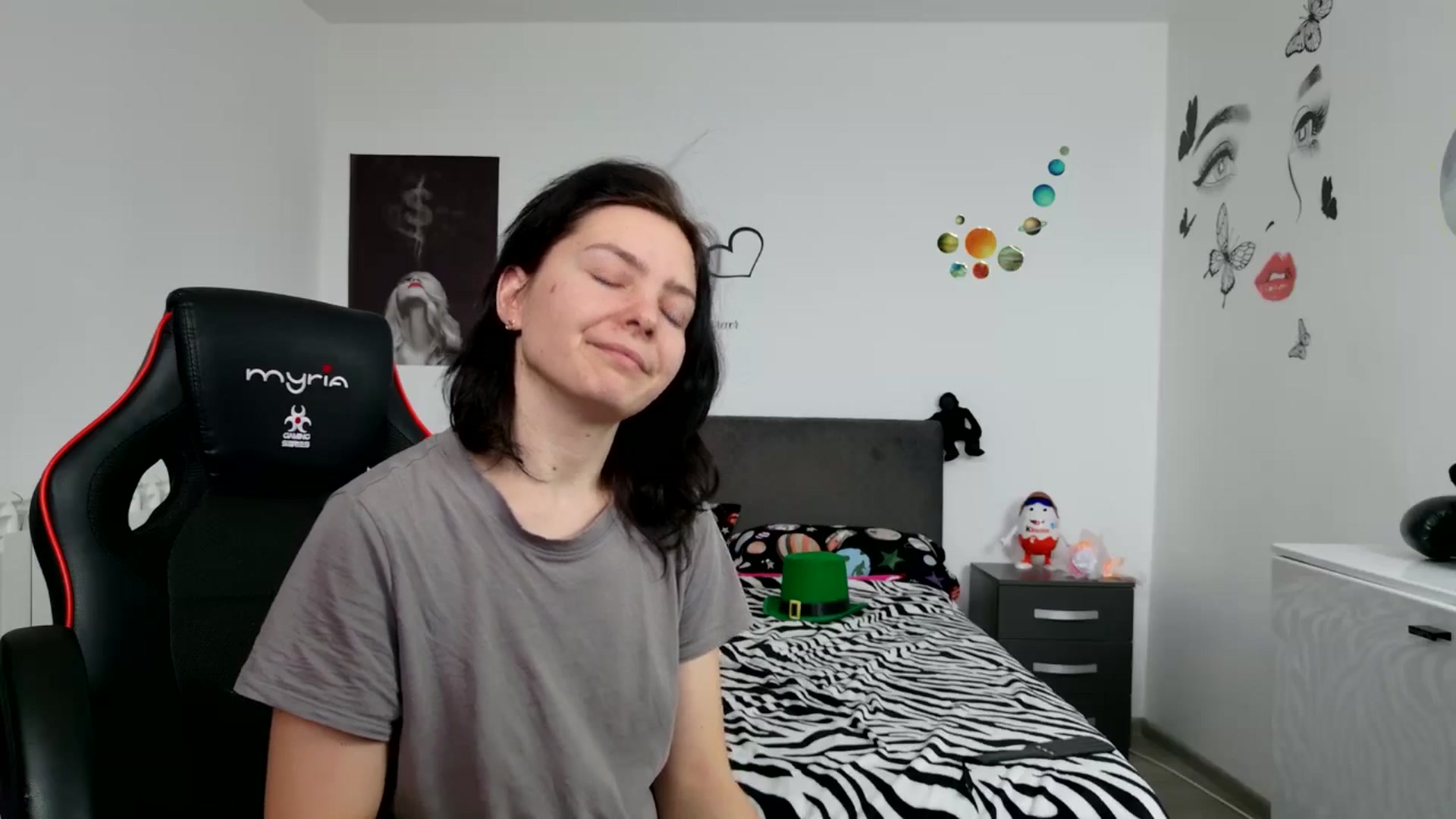 Gallery image thumbnail from YreneA's myfreecams stream on, 02/03/2025, 11:01 image 20 of 20