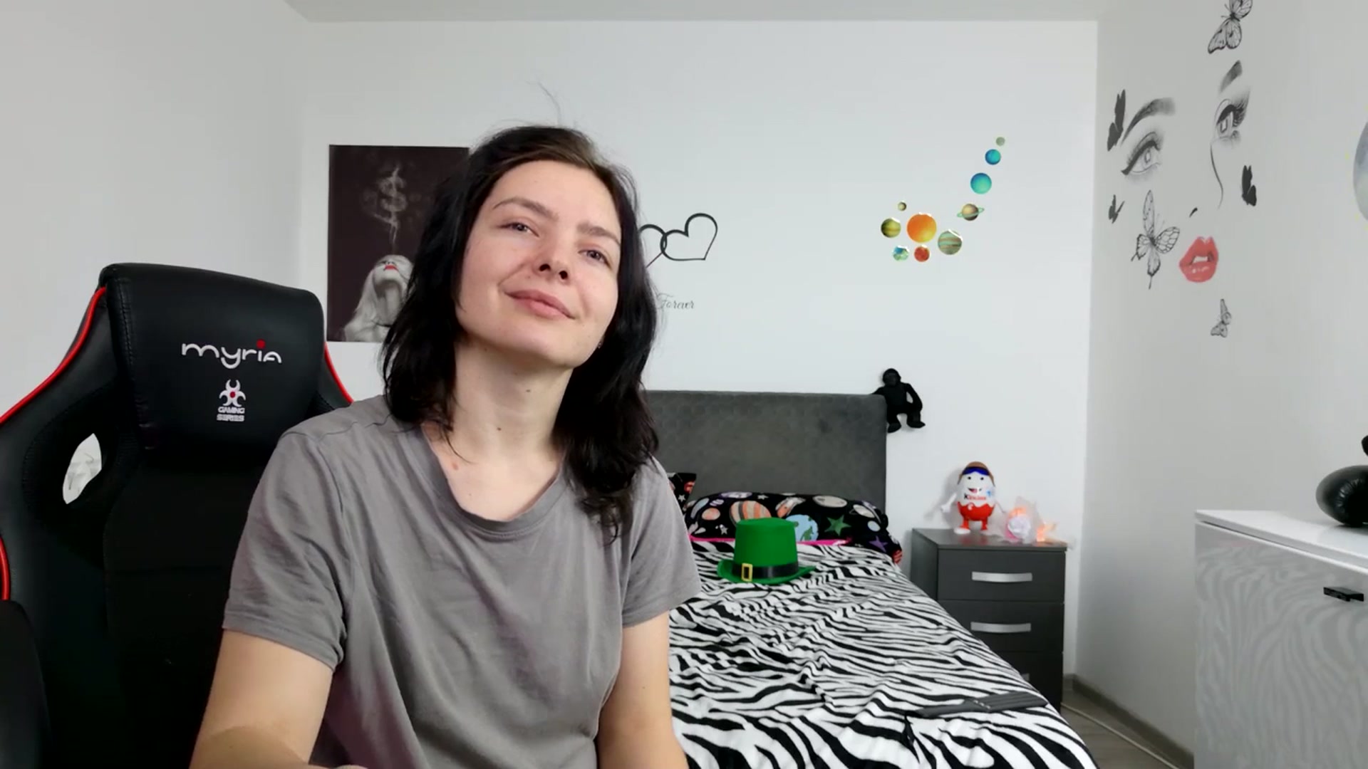 Gallery image thumbnail from YreneA's myfreecams stream on, 02/03/2025, 11:01 image 15 of 20
