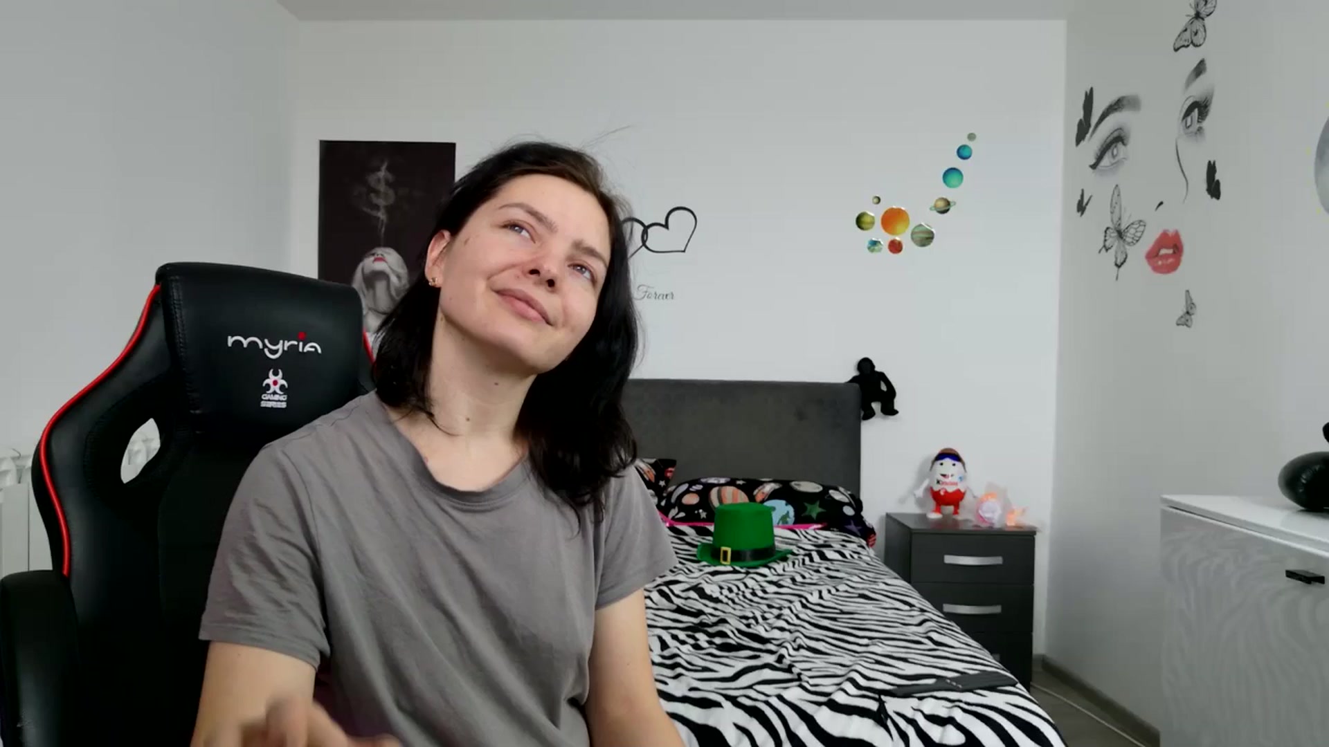 Gallery image thumbnail from YreneA's myfreecams stream on, 02/03/2025, 11:01 image 19 of 20