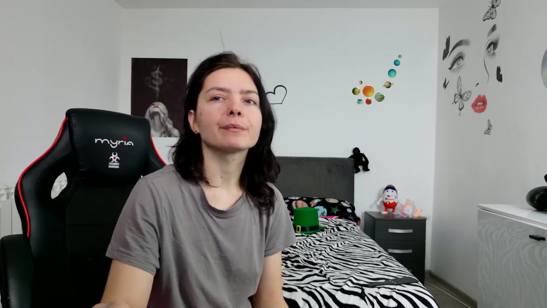 Gallery image thumbnail from YreneA's myfreecams stream on, 02/03/2025, 11:01 image 18 of 20
