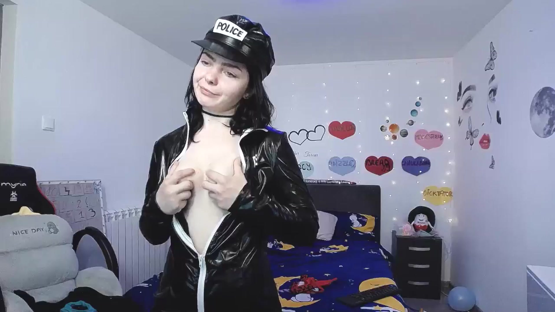Gallery image thumbnail from YreneA's myfreecams stream on, 03/24/2025, 08:43 image 20 of 20