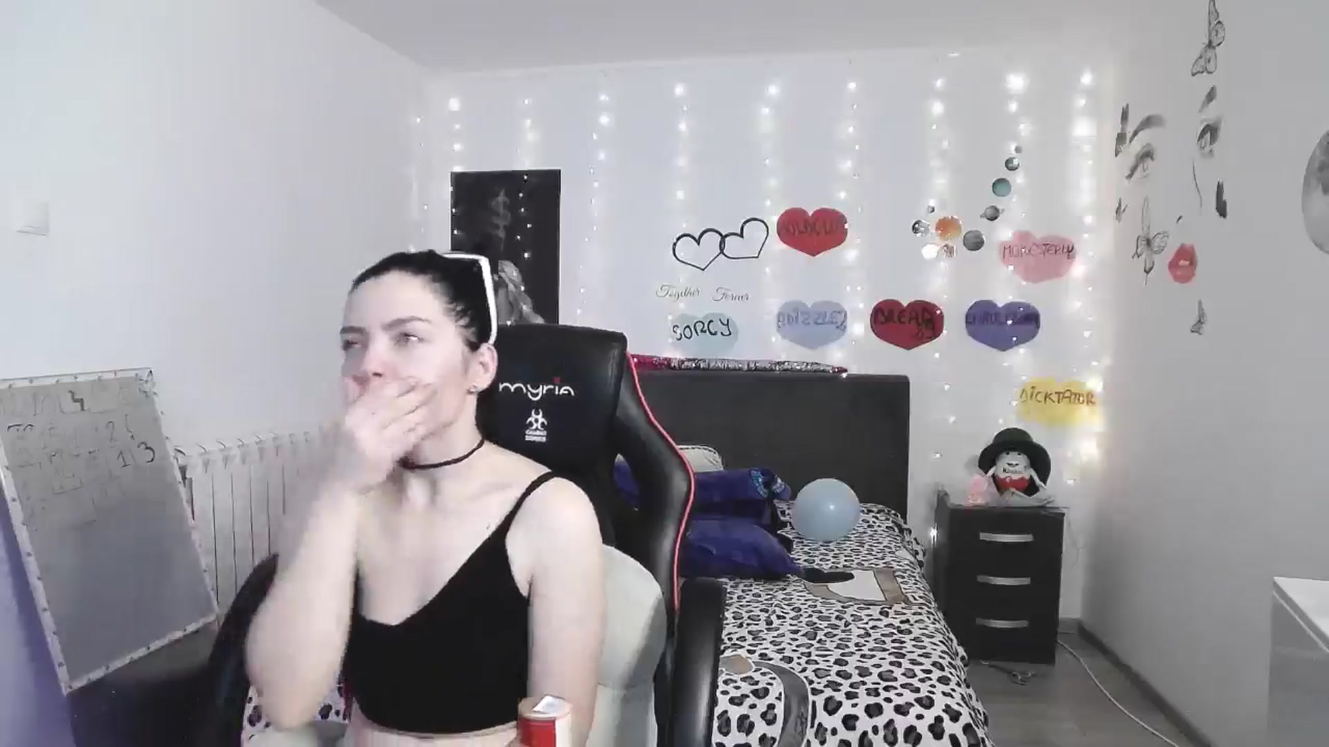 Gallery image thumbnail from YreneA's myfreecams stream on, 03/26/2025, 20:29 image 2 of 20