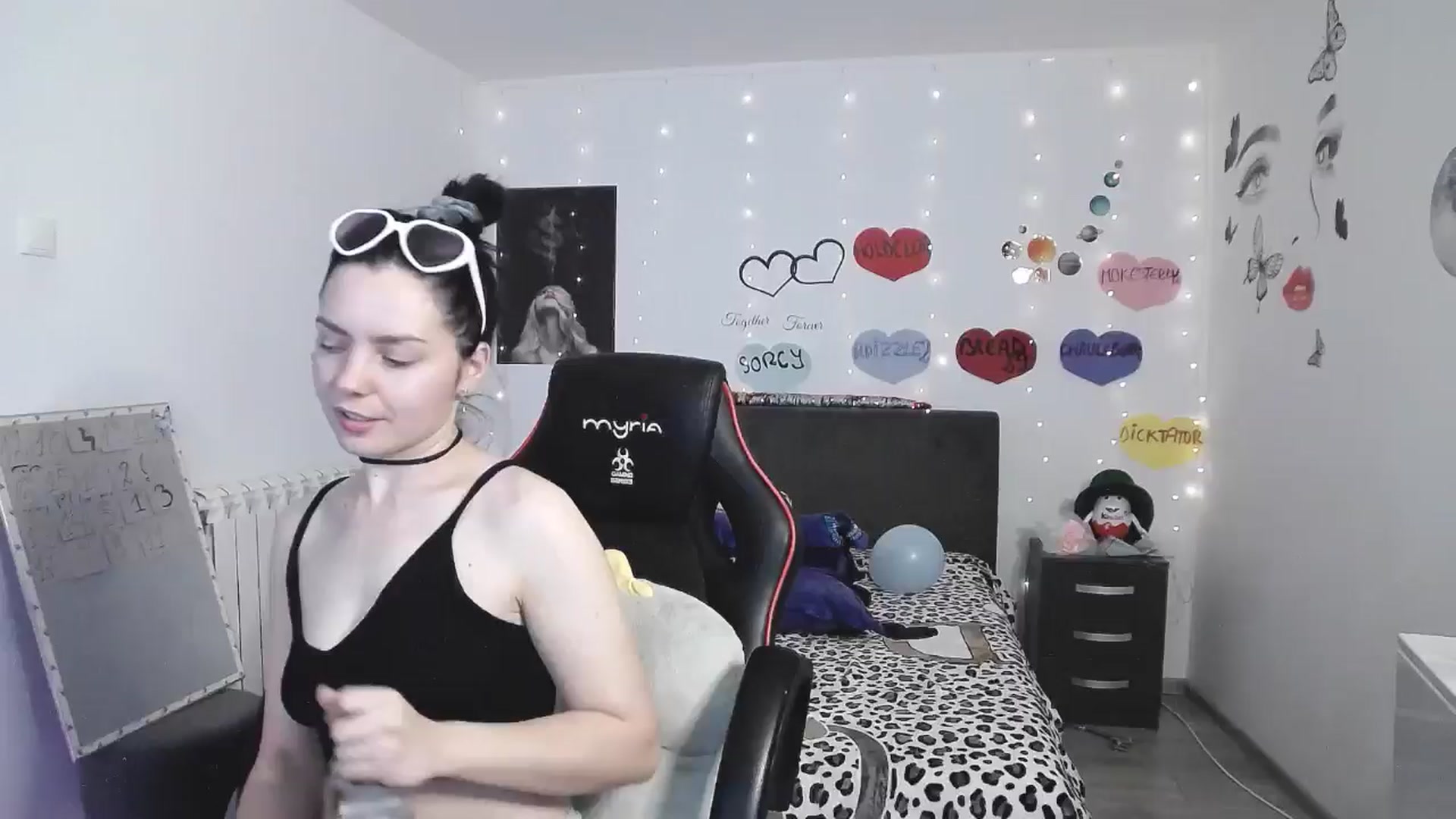 Gallery image thumbnail from YreneA's myfreecams stream on, 03/26/2025, 20:29 image 9 of 20
