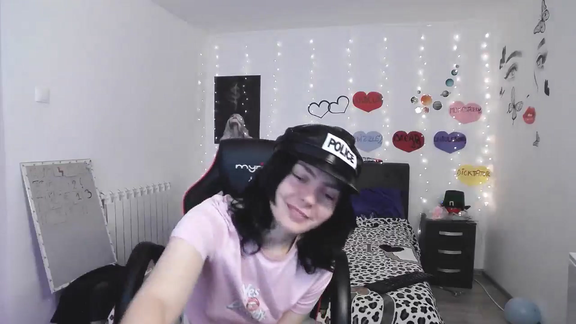 Gallery image thumbnail from YreneA's myfreecams stream on, 03/27/2025, 10:23 image 11 of 20
