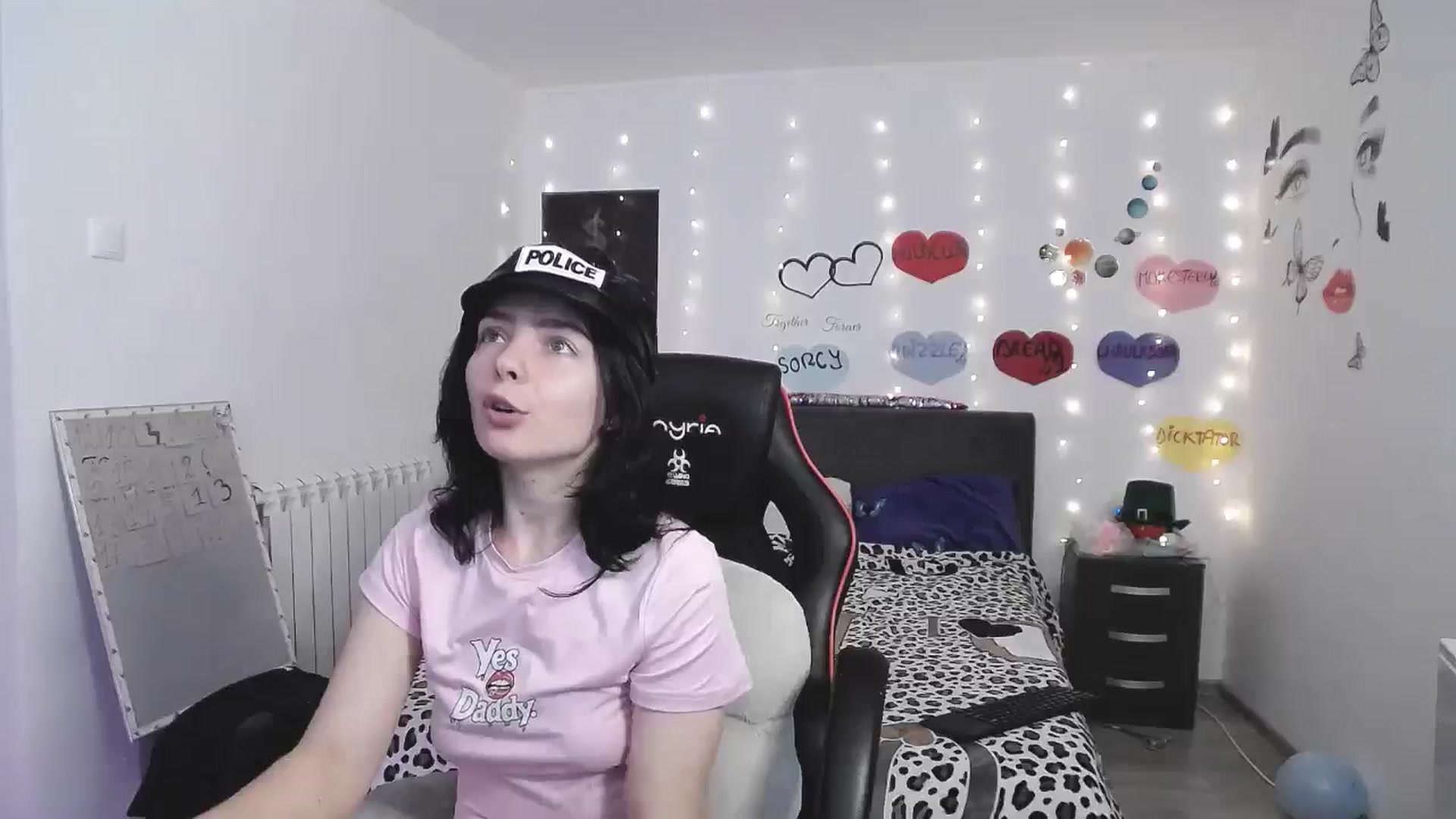 Gallery image thumbnail from YreneA's myfreecams stream on, 03/27/2025, 10:23 image 15 of 20