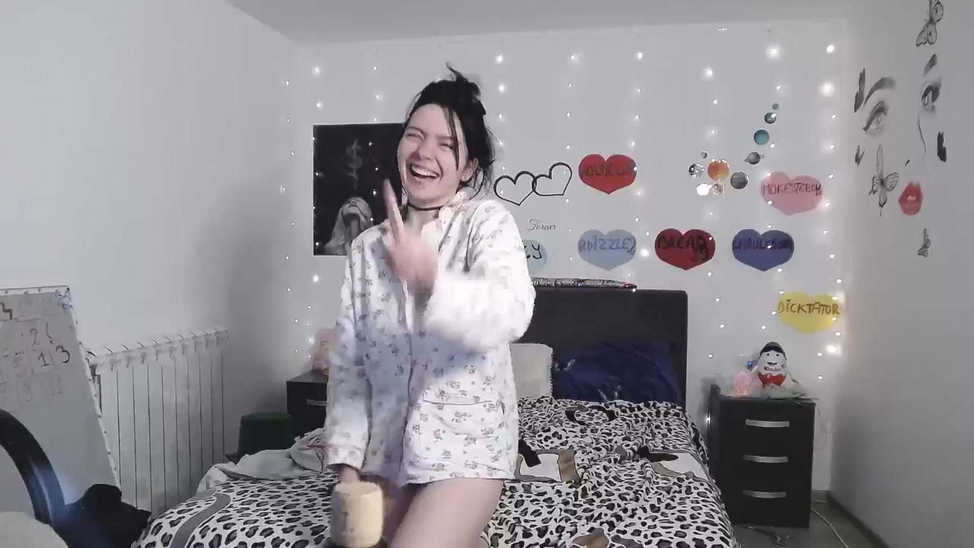 Gallery image thumbnail from YreneA's myfreecams stream on, 03/27/2025, 19:46 image 10 of 20