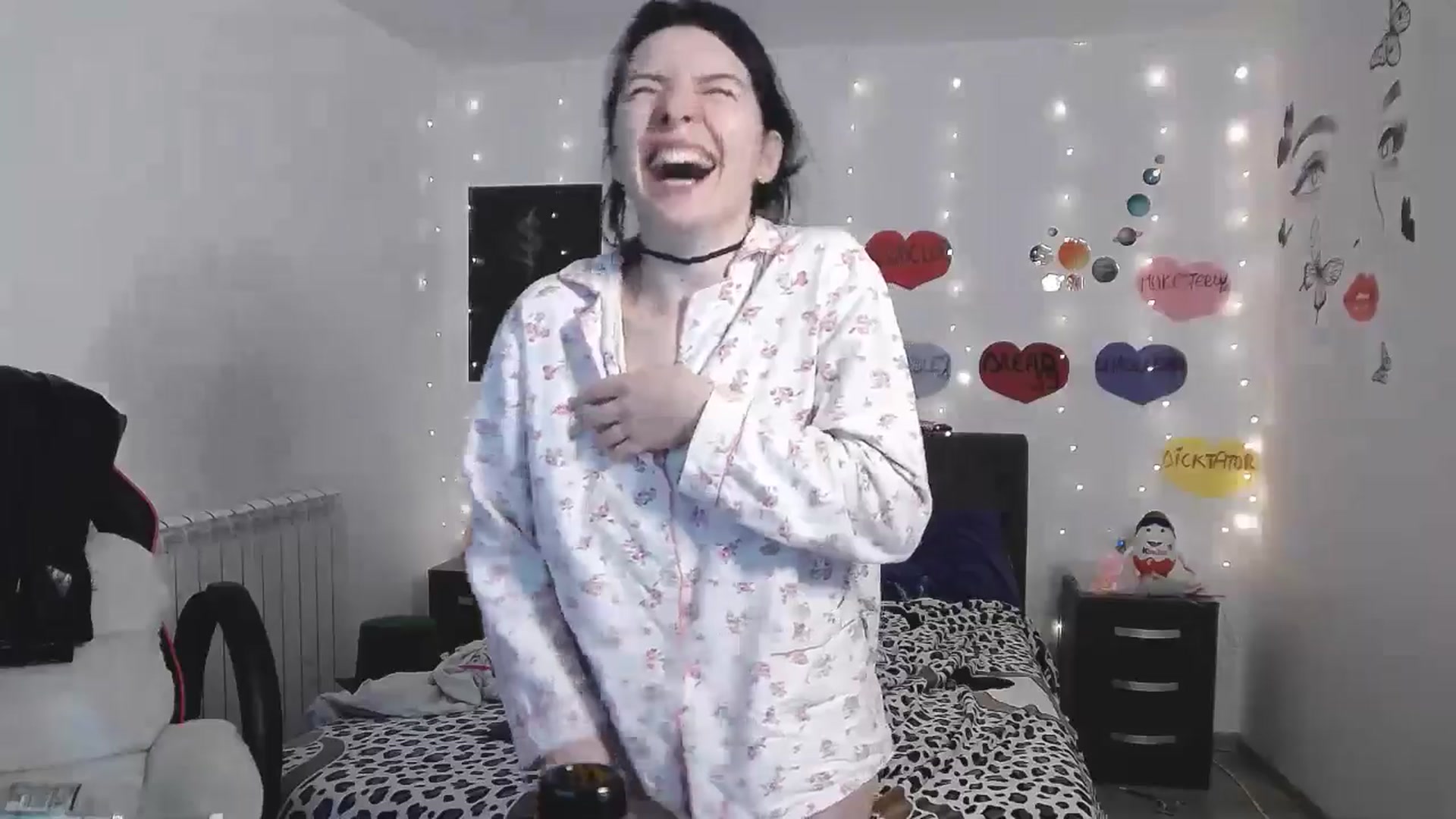 Gallery image thumbnail from YreneA's myfreecams stream on, 03/27/2025, 19:46 image 14 of 20