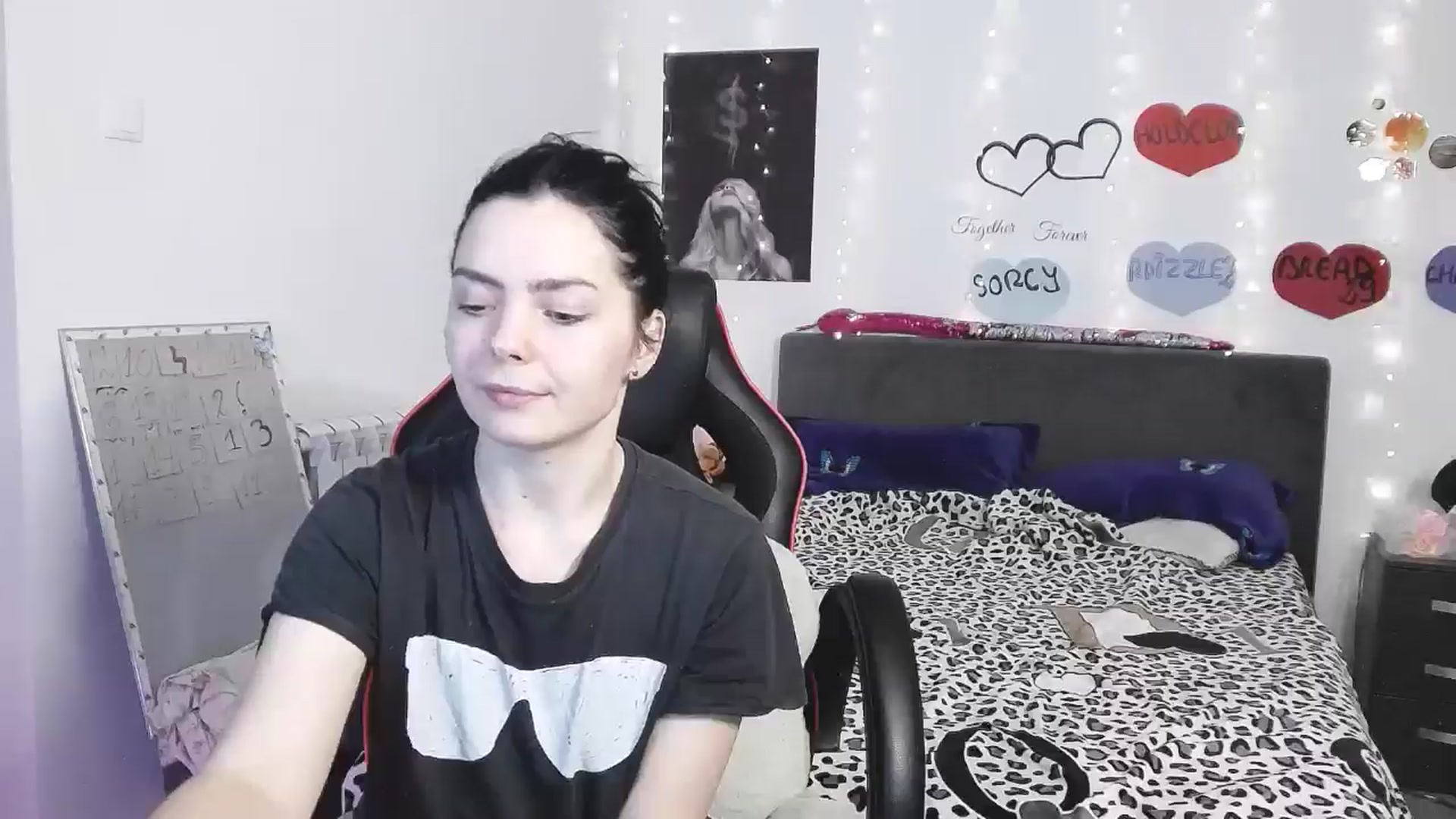 Gallery image thumbnail from YreneA's myfreecams stream on, 03/29/2025, 20:29 image 16 of 20